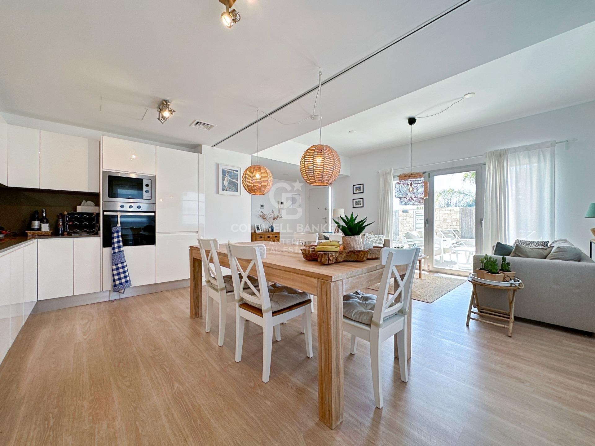 Stunning new flat in the centre of Jávea