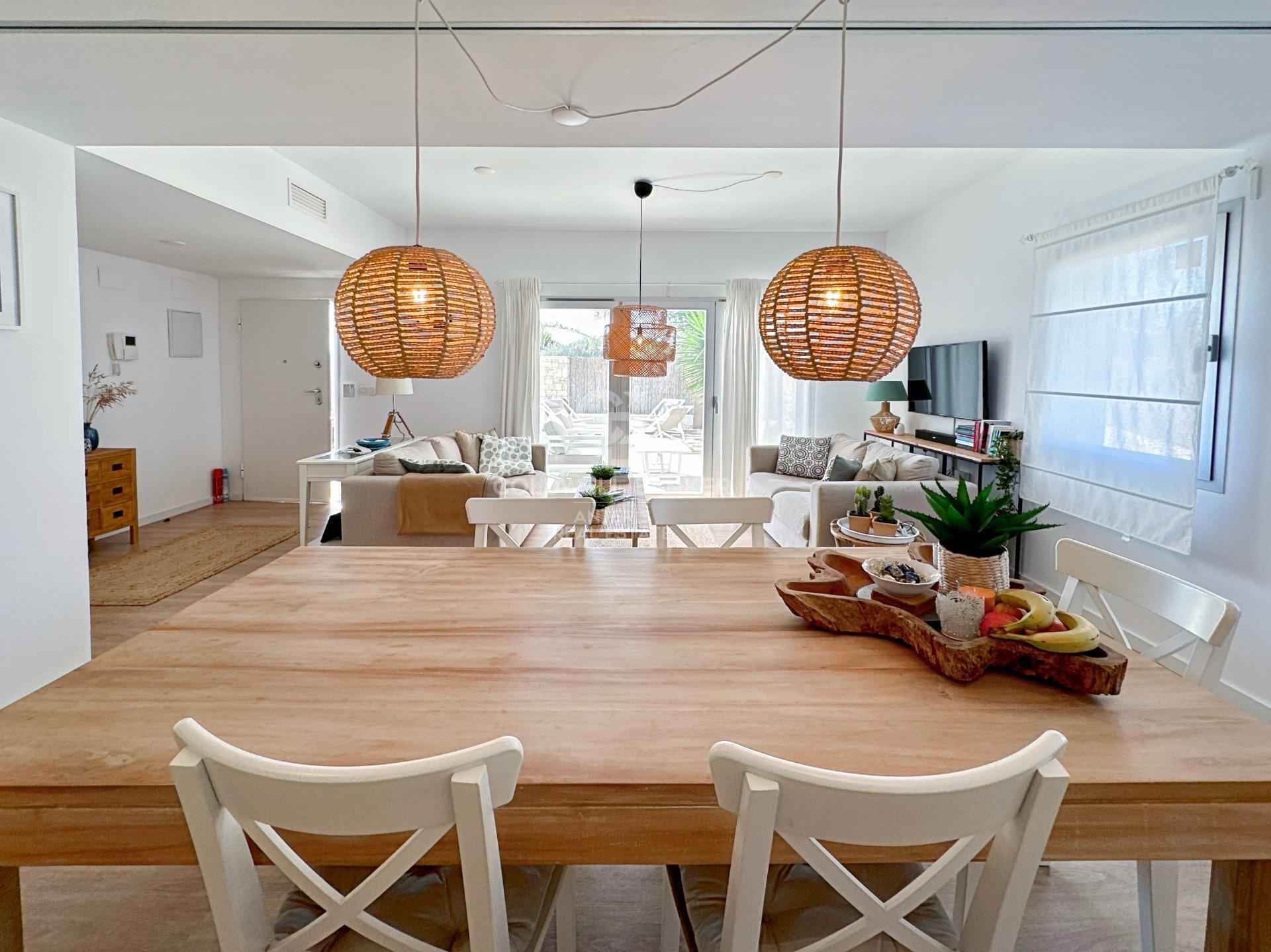 Stunning new flat in the centre of Jávea