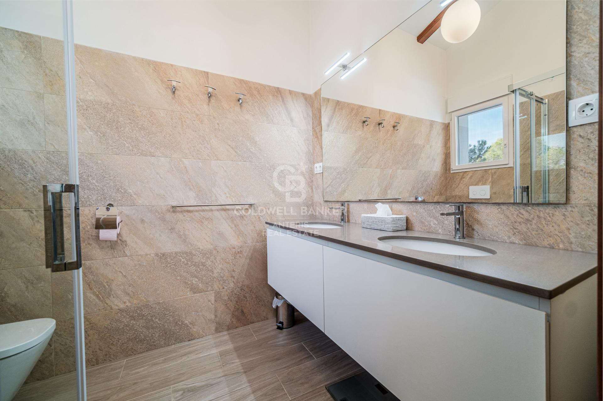 Magnífica Villa con Vistas al mar en exclusiva zona de Jávea