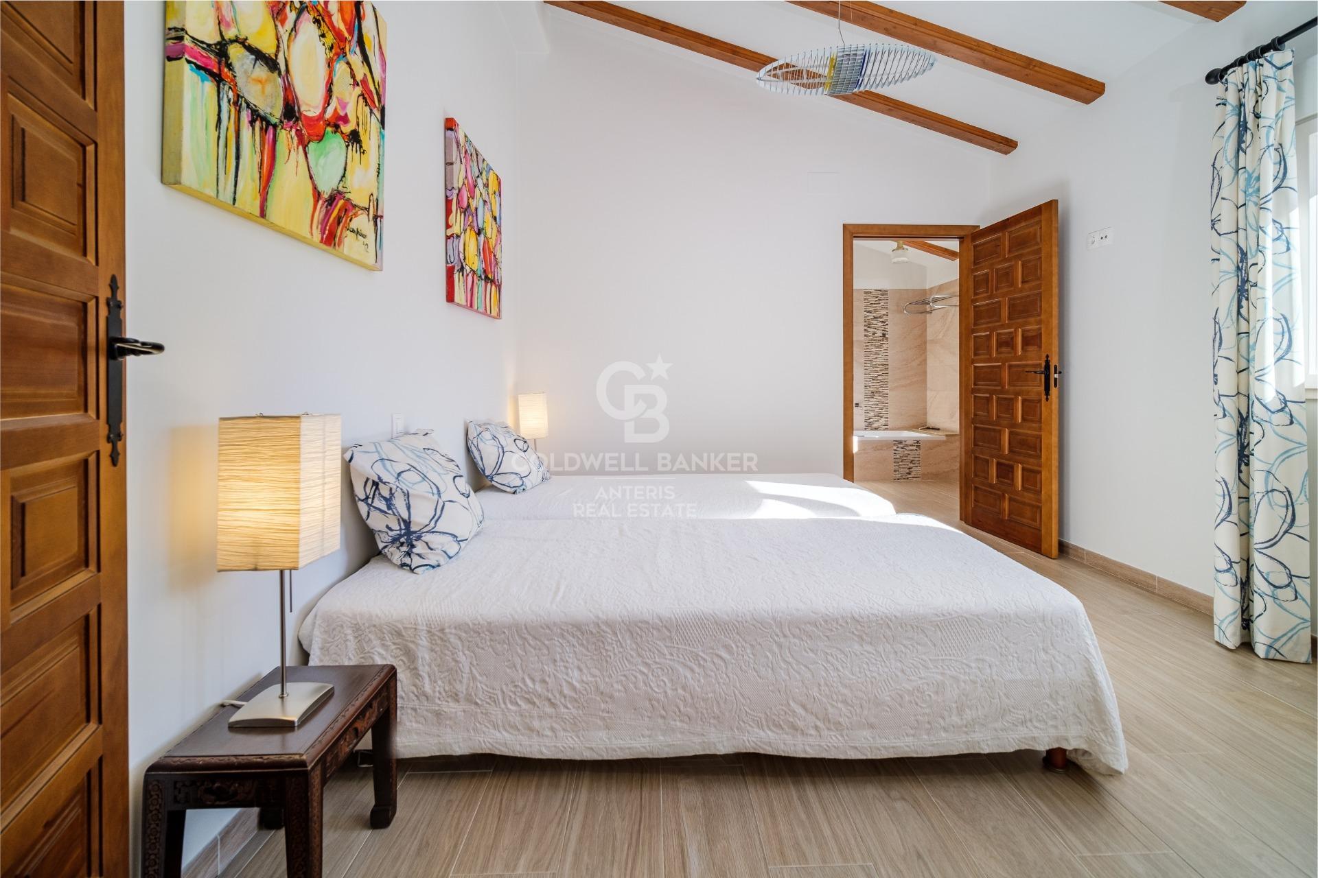 Magnífica Villa con Vistas al mar en exclusiva zona de Jávea