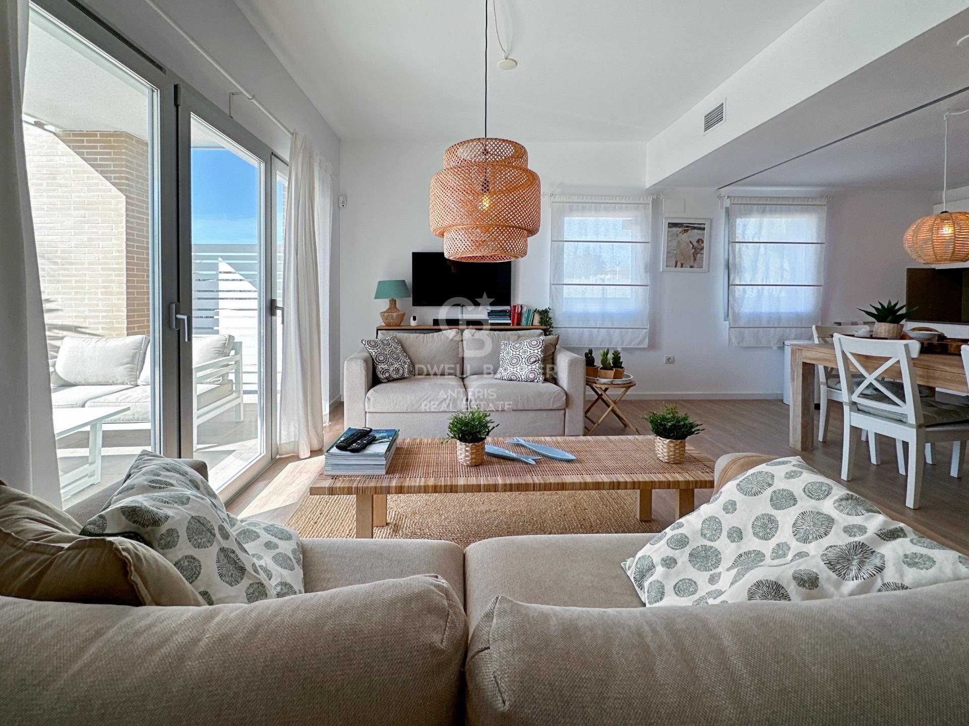 Stunning new flat in the centre of Jávea