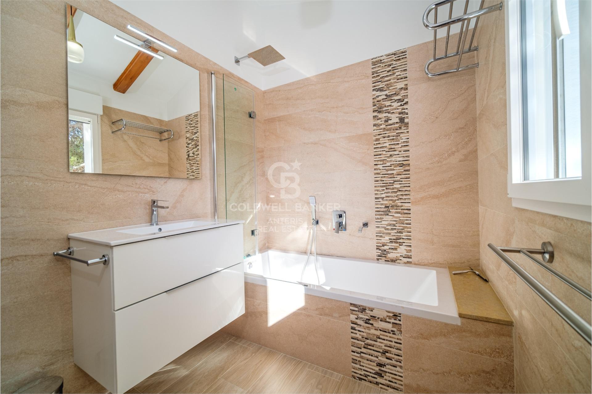 Magnífica Villa con Vistas al mar en exclusiva zona de Jávea