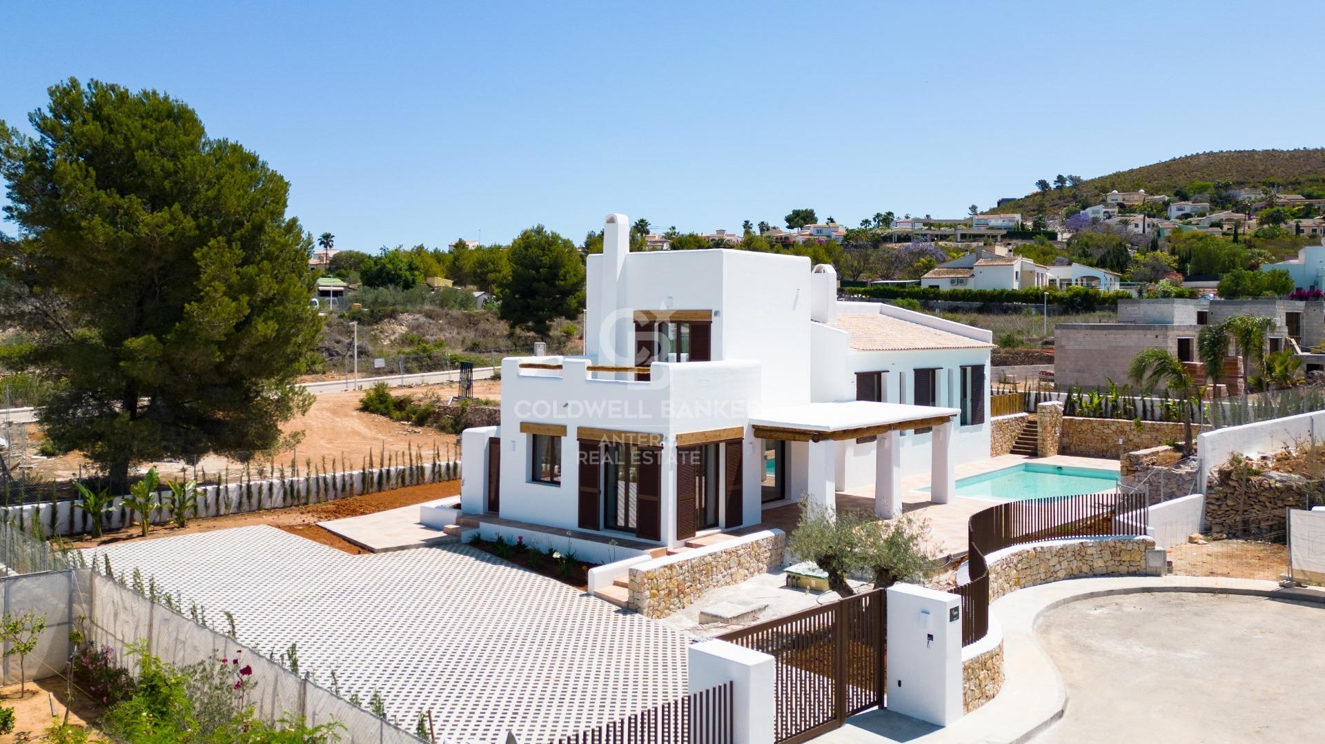 Villa Olivia – Casa Terminada y Lista para Vivir en Jávea