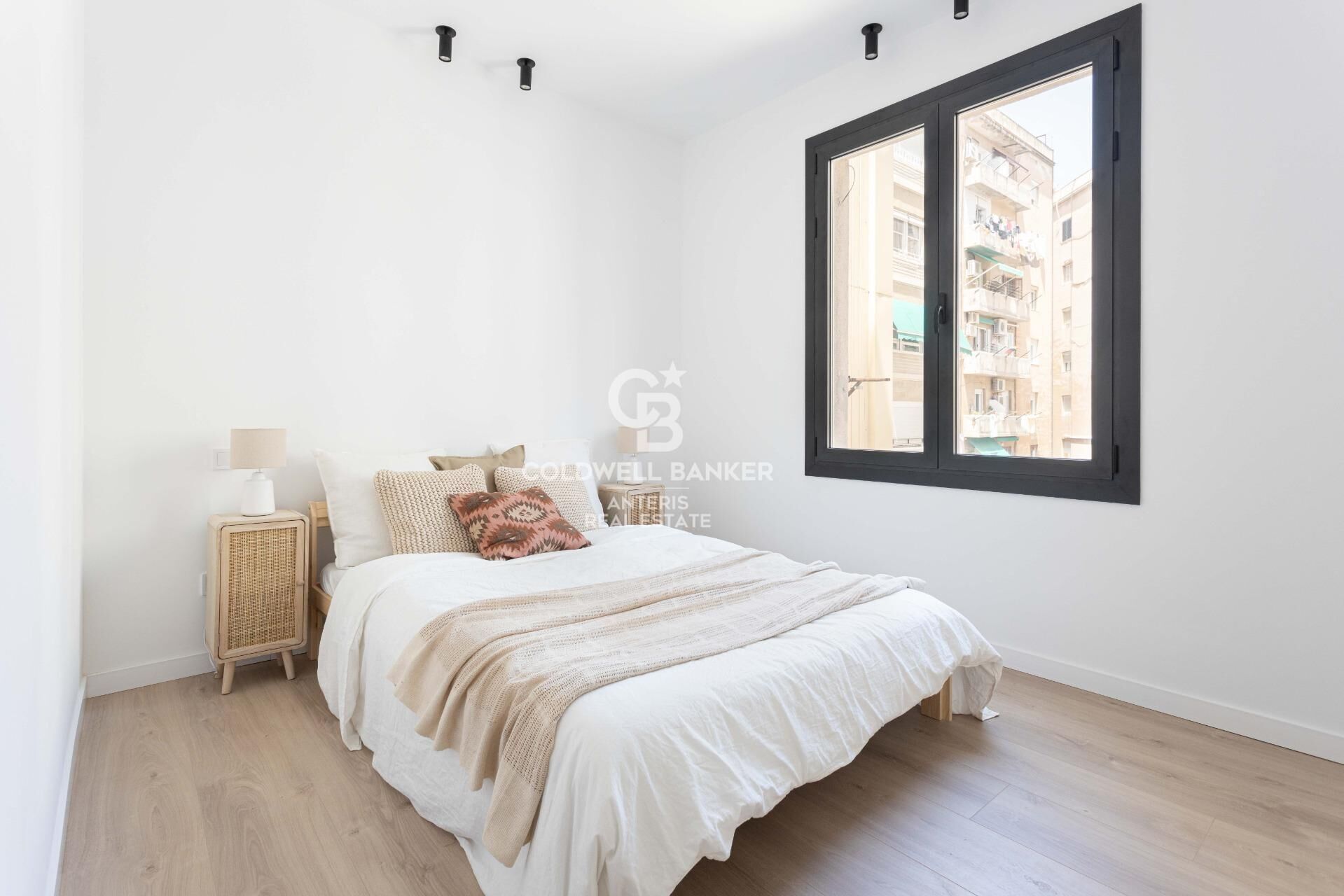 Luminoso piso completamente reformado