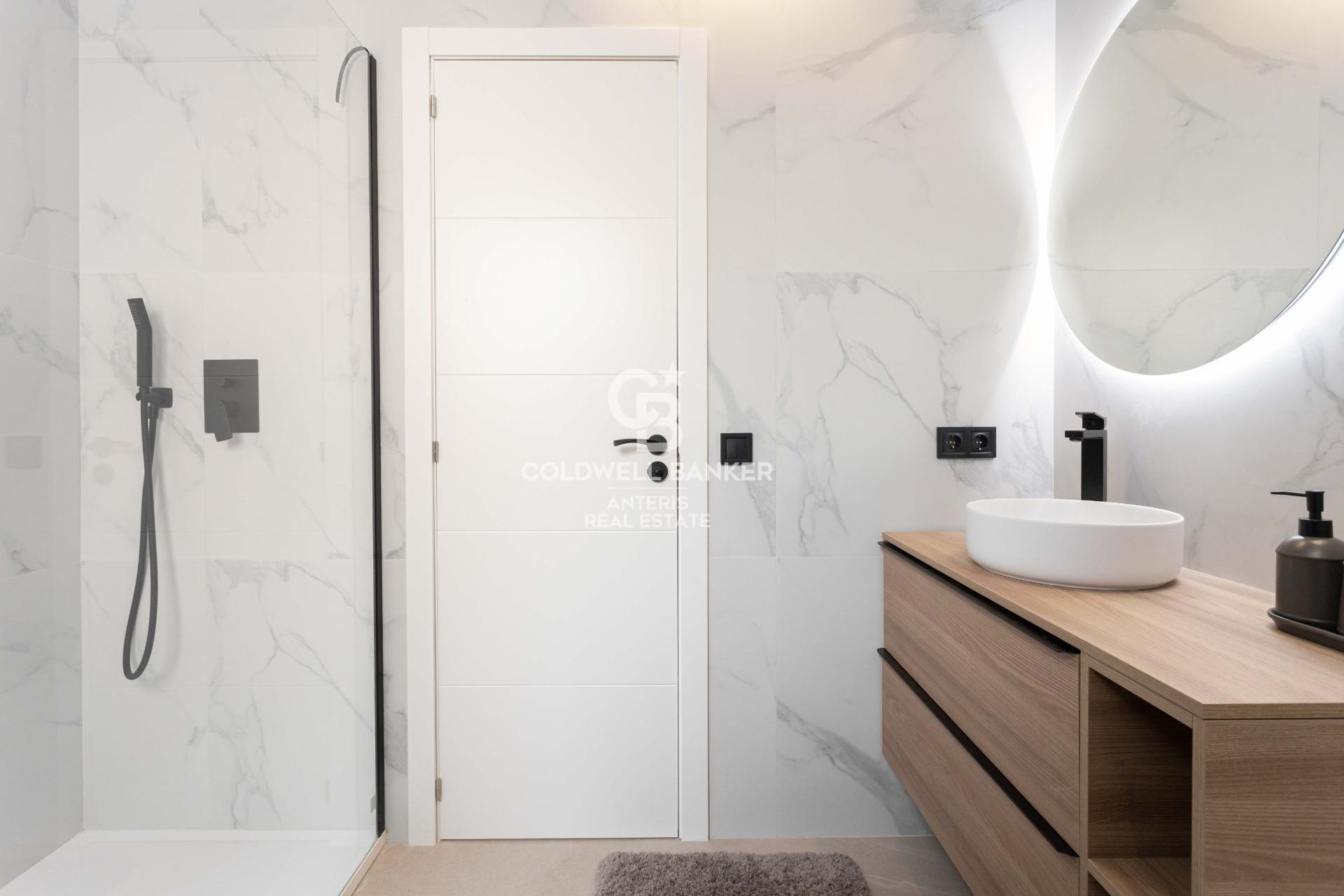 Luminoso piso completamente reformado