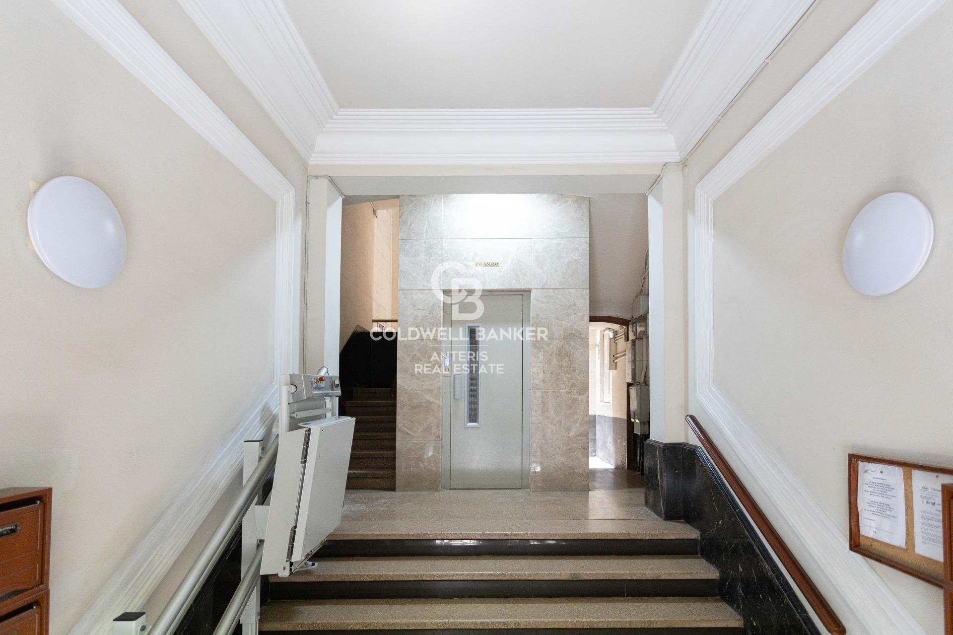 Luminoso piso completamente reformado