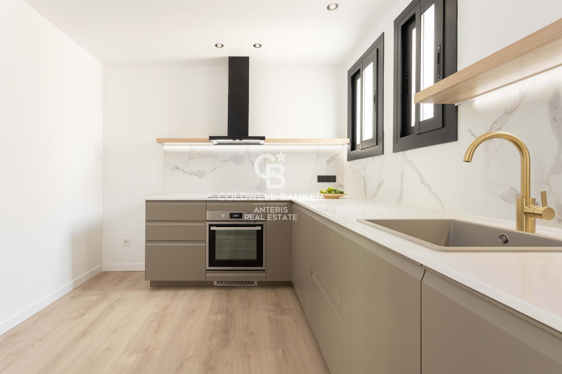 Luminoso piso completamente reformado