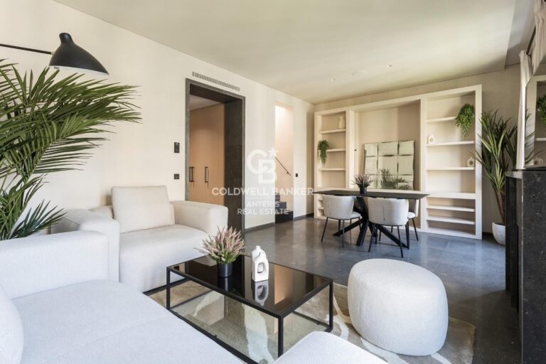 Ático dúplex con terraza en finca rehabilitada