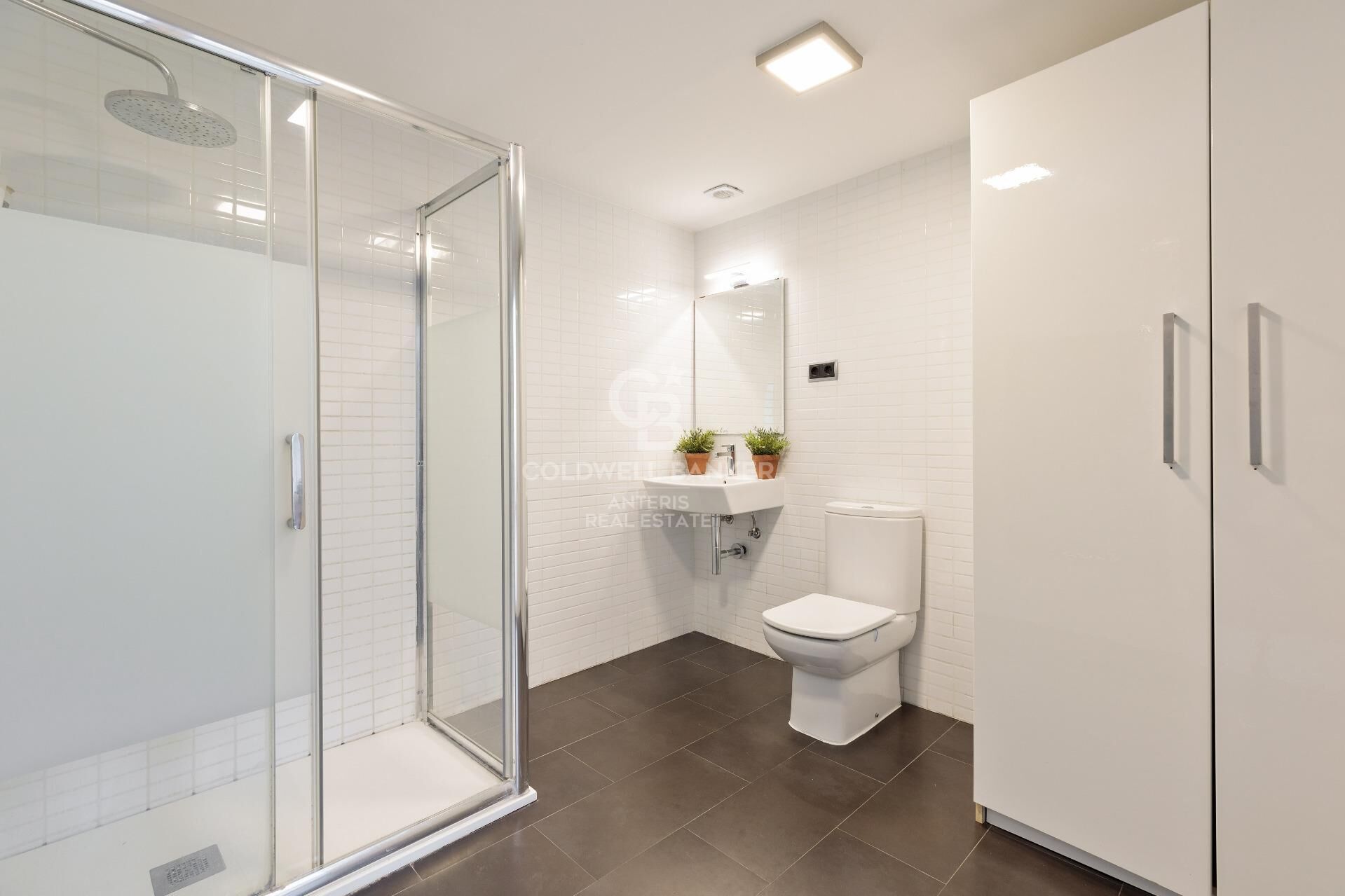 Przytulny dom jednorodzinny z garażem