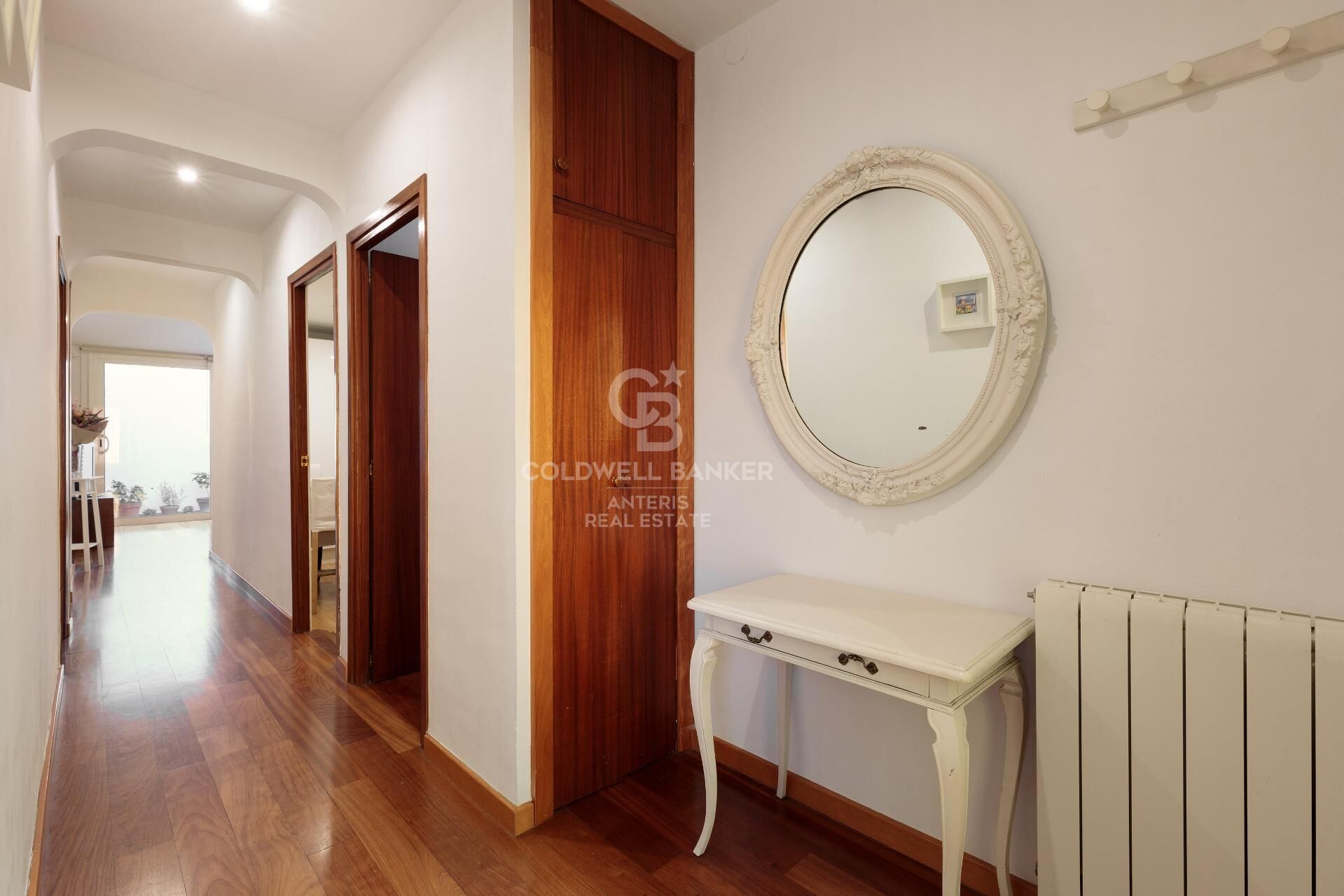 Przytulny dom jednorodzinny z garażem