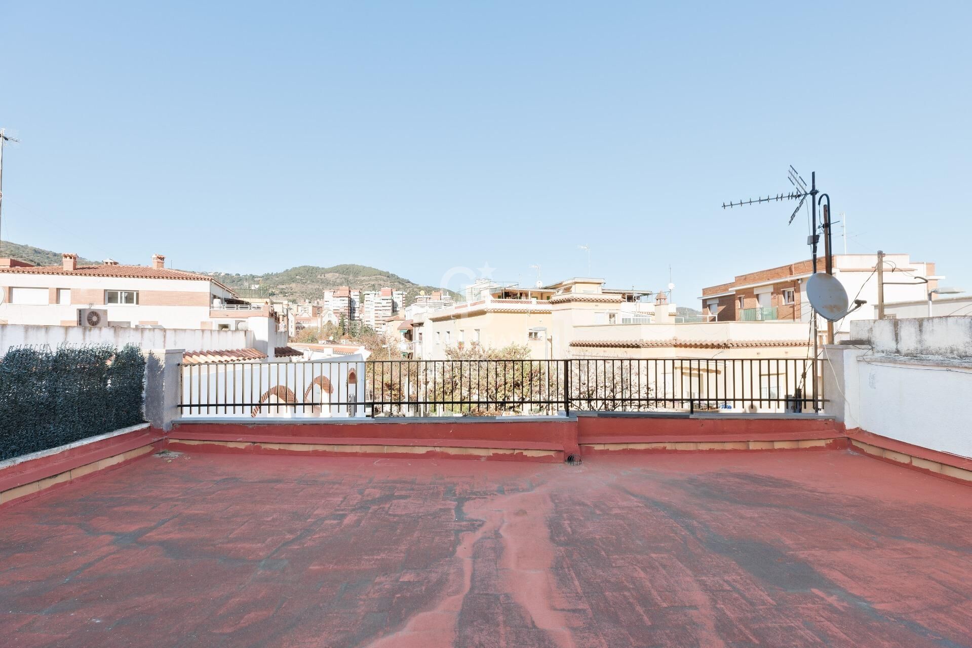 Przytulny dom jednorodzinny z garażem