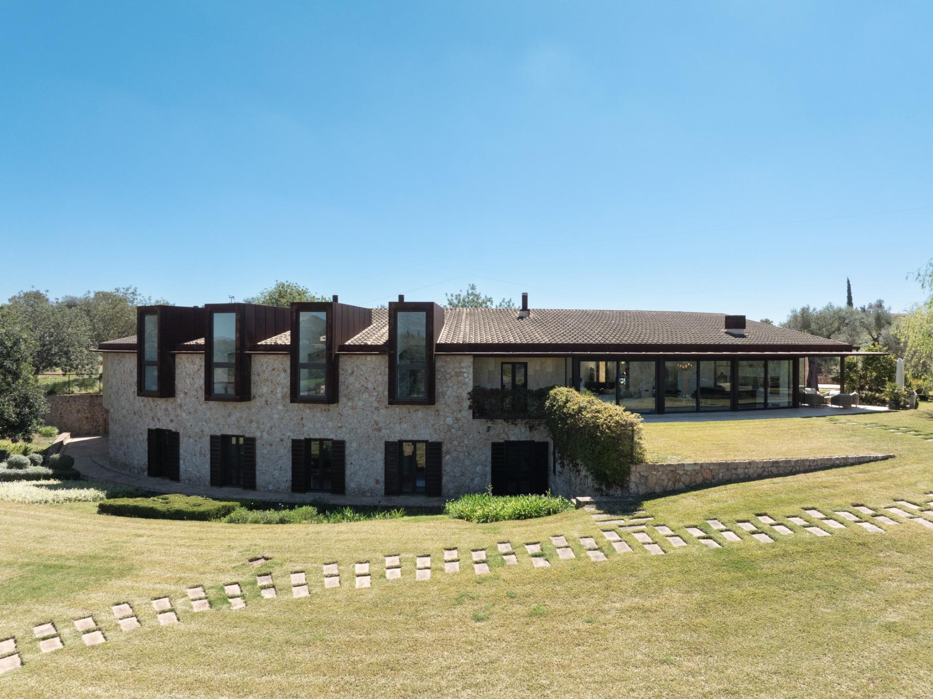 Exquisita casa de campo: refugio con piscina rodeado de naturaleza entre Llubí y Costitx