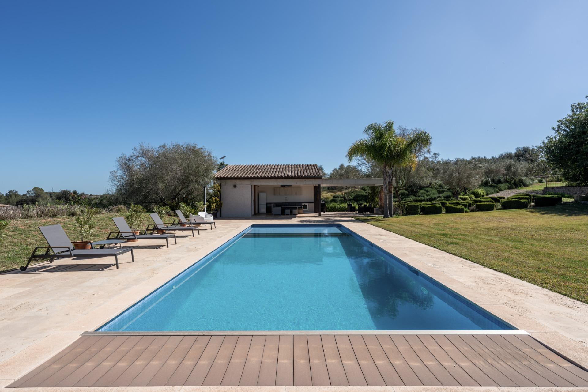 Exquisita casa de campo: refugio con piscina rodeado de naturaleza entre Llubí y Costitx