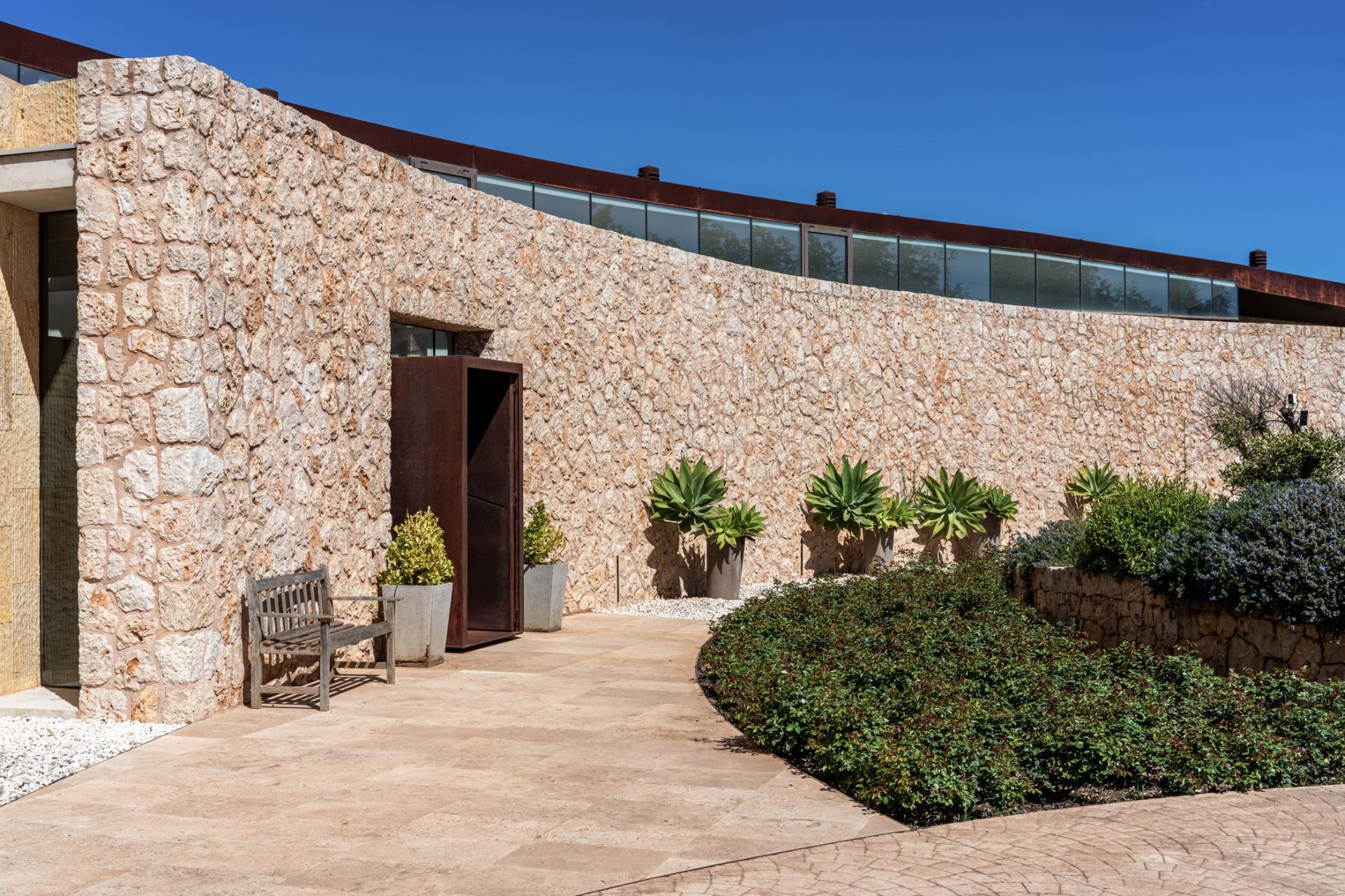 Exquisita casa de campo: refugio con piscina rodeado de naturaleza entre Llubí y Costitx