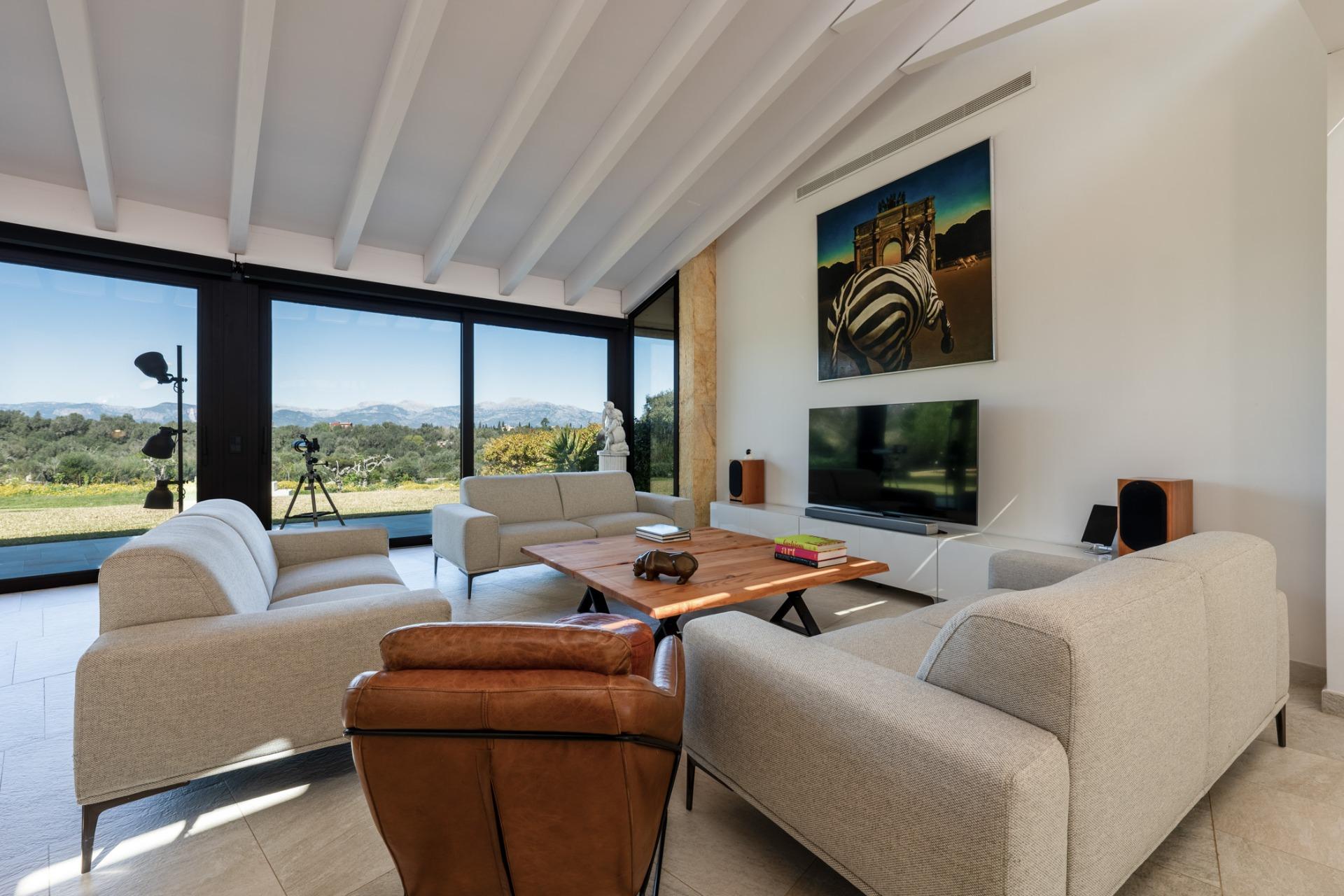 Exquisita casa de campo: refugio con piscina rodeado de naturaleza entre Llubí y Costitx