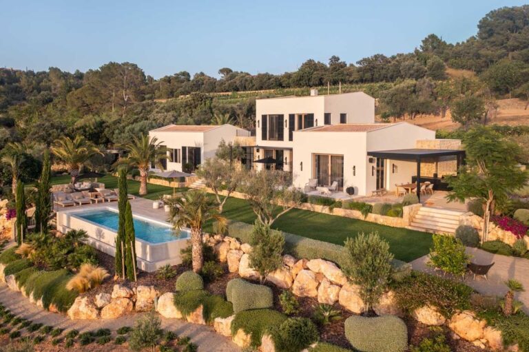 Vida de ensueño: Moderna casa de campo con vistas panorámicas en Bunyola