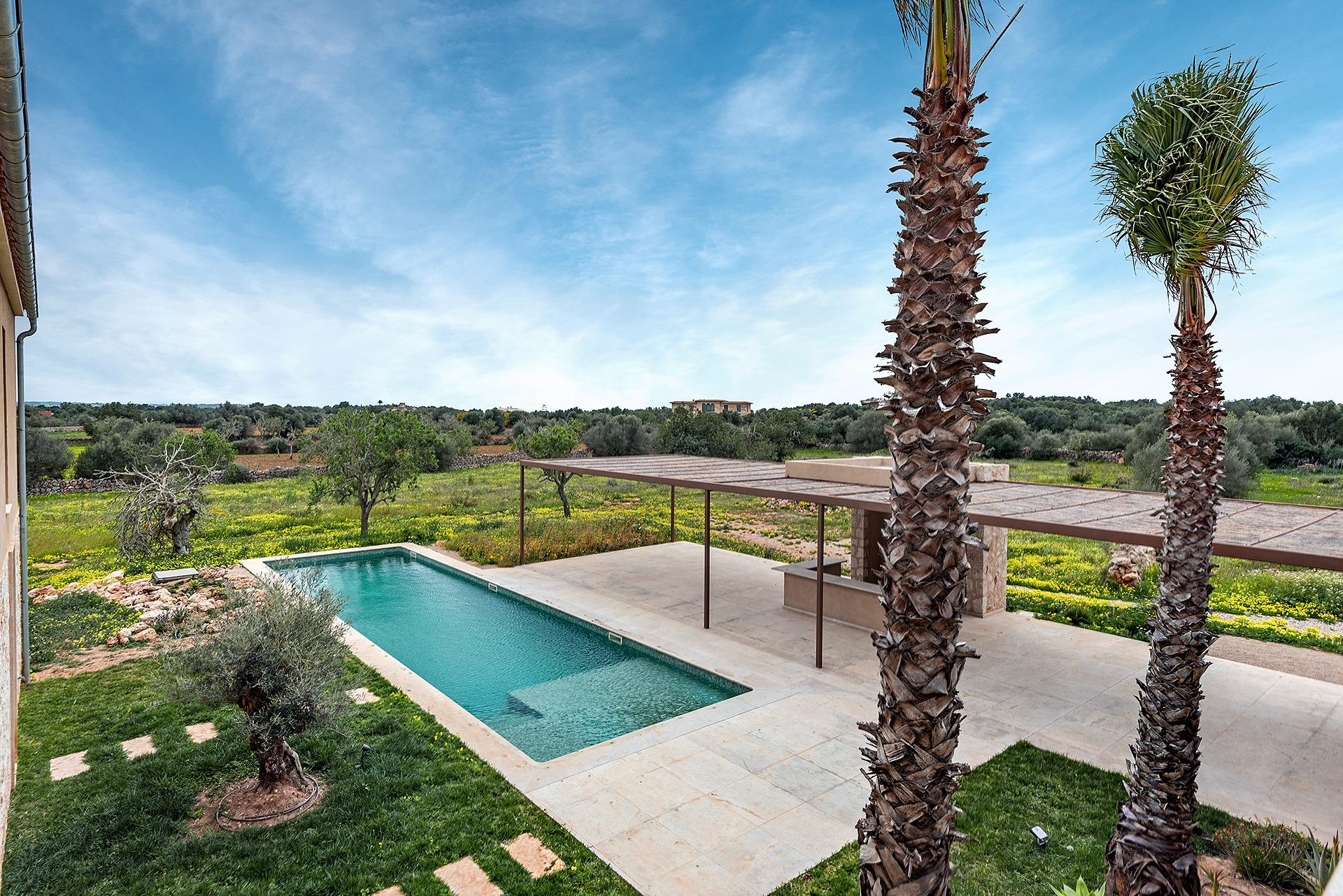Stylish, newly built country house with swimming pool and panoramic views in Ses Salines