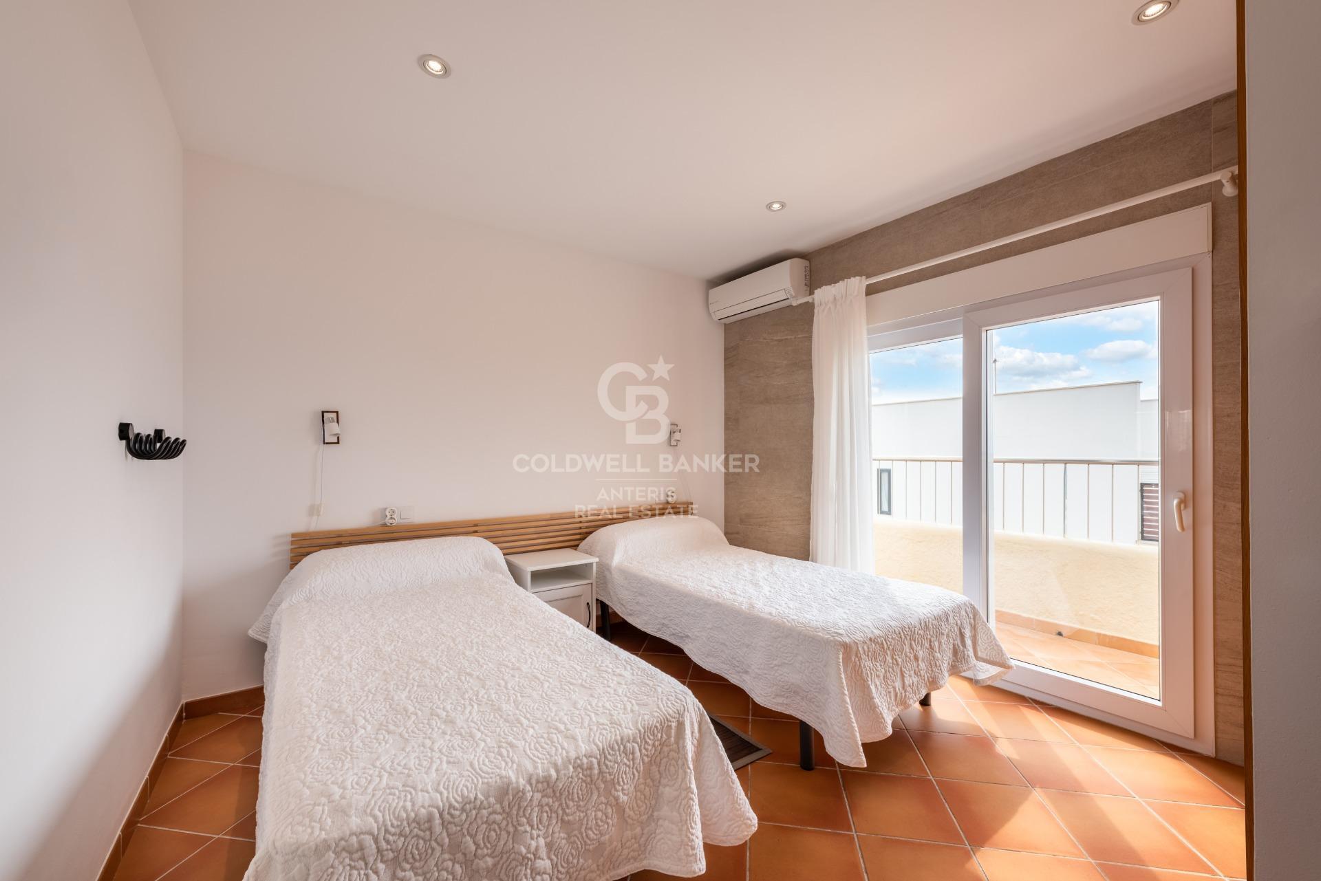 Penthouse with large terraces in first sea line in Son Serra de Marina with holiday rental permit