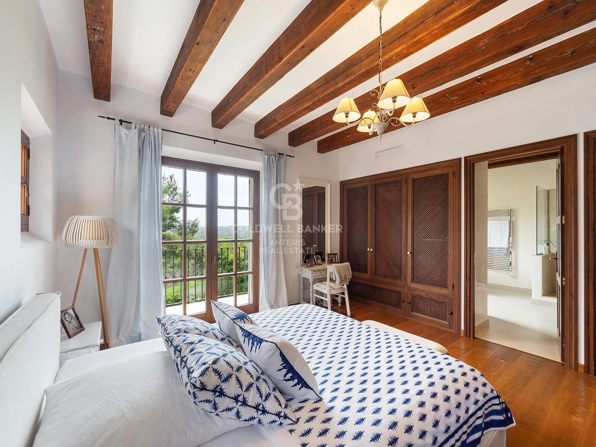 Impresionante propiedad rural con apartamento de invitados y permiso de alquiler vacacional cerca de