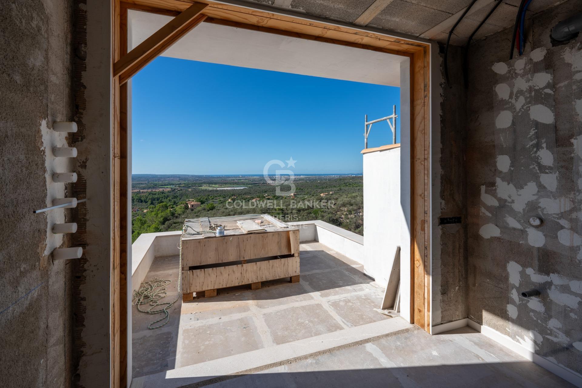 Elegante propiedad a estrenar con piscina e impresionantes vistas panorámicas en Puntiró