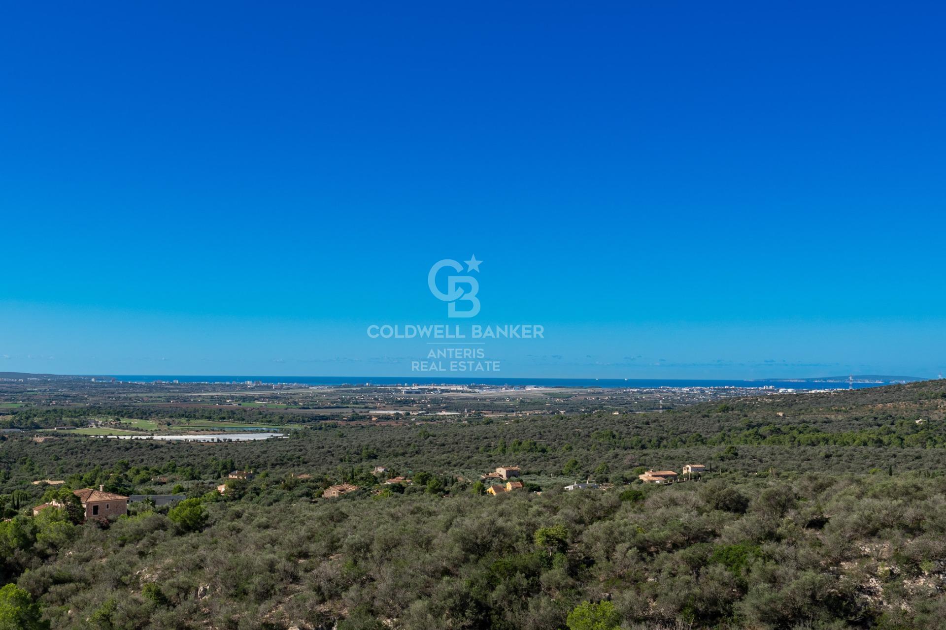 Elegante propiedad a estrenar con piscina e impresionantes vistas panorámicas en Puntiró