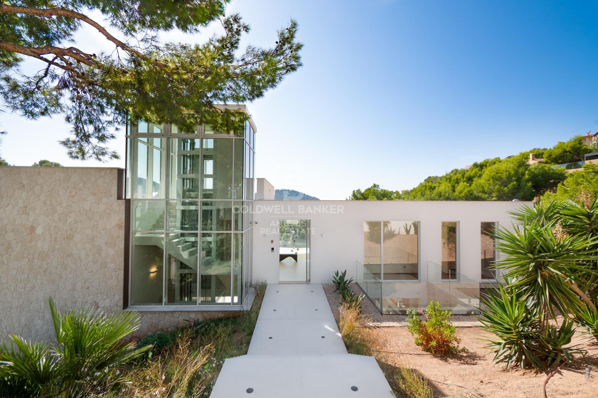 Chalet moderno en Port Andratx con vistas al puerto