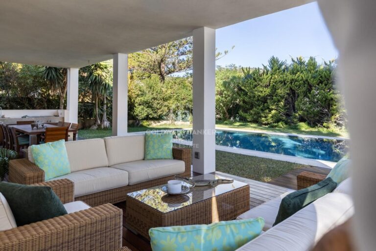 Elegante chalet con vista mar en la mejor zona de Costa d en Blanes