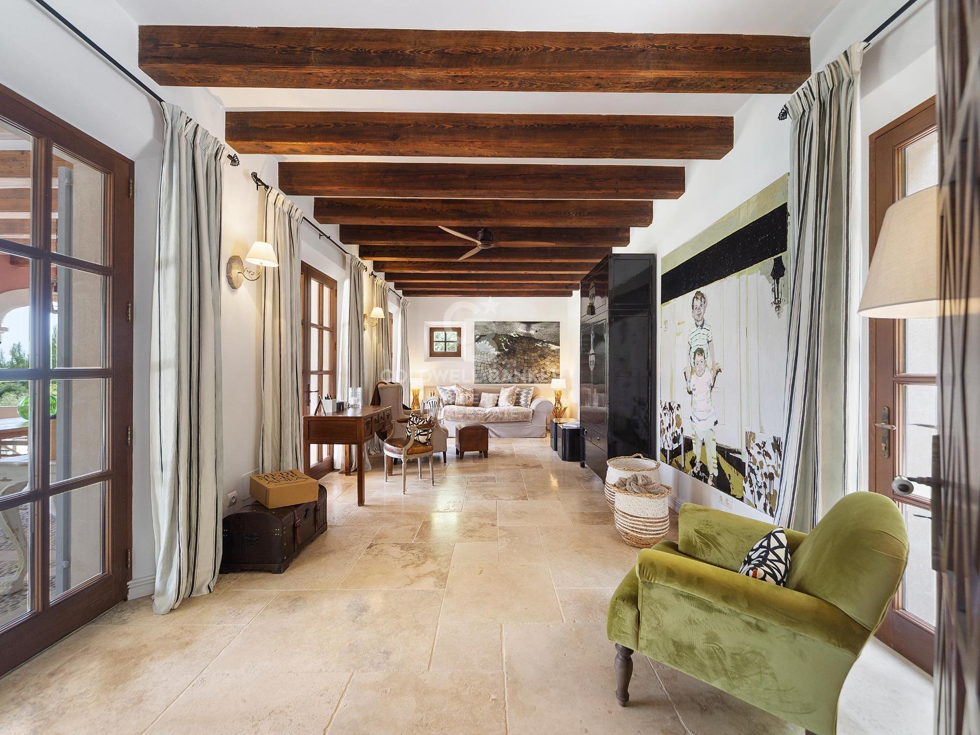 Impresionante propiedad rural con apartamento de invitados y permiso de alquiler vacacional cerca de