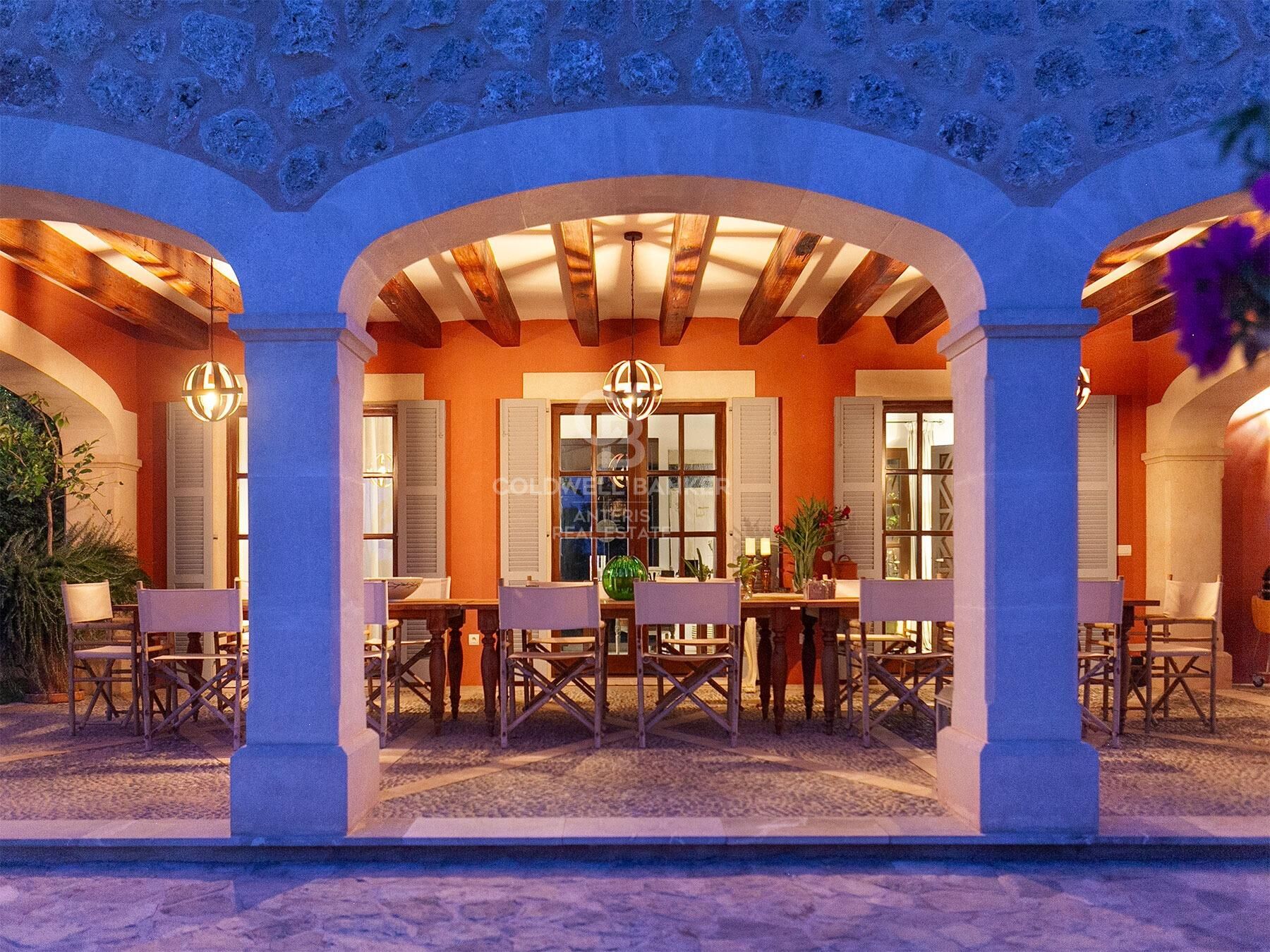 Impresionante propiedad rural con apartamento de invitados y permiso de alquiler vacacional cerca de