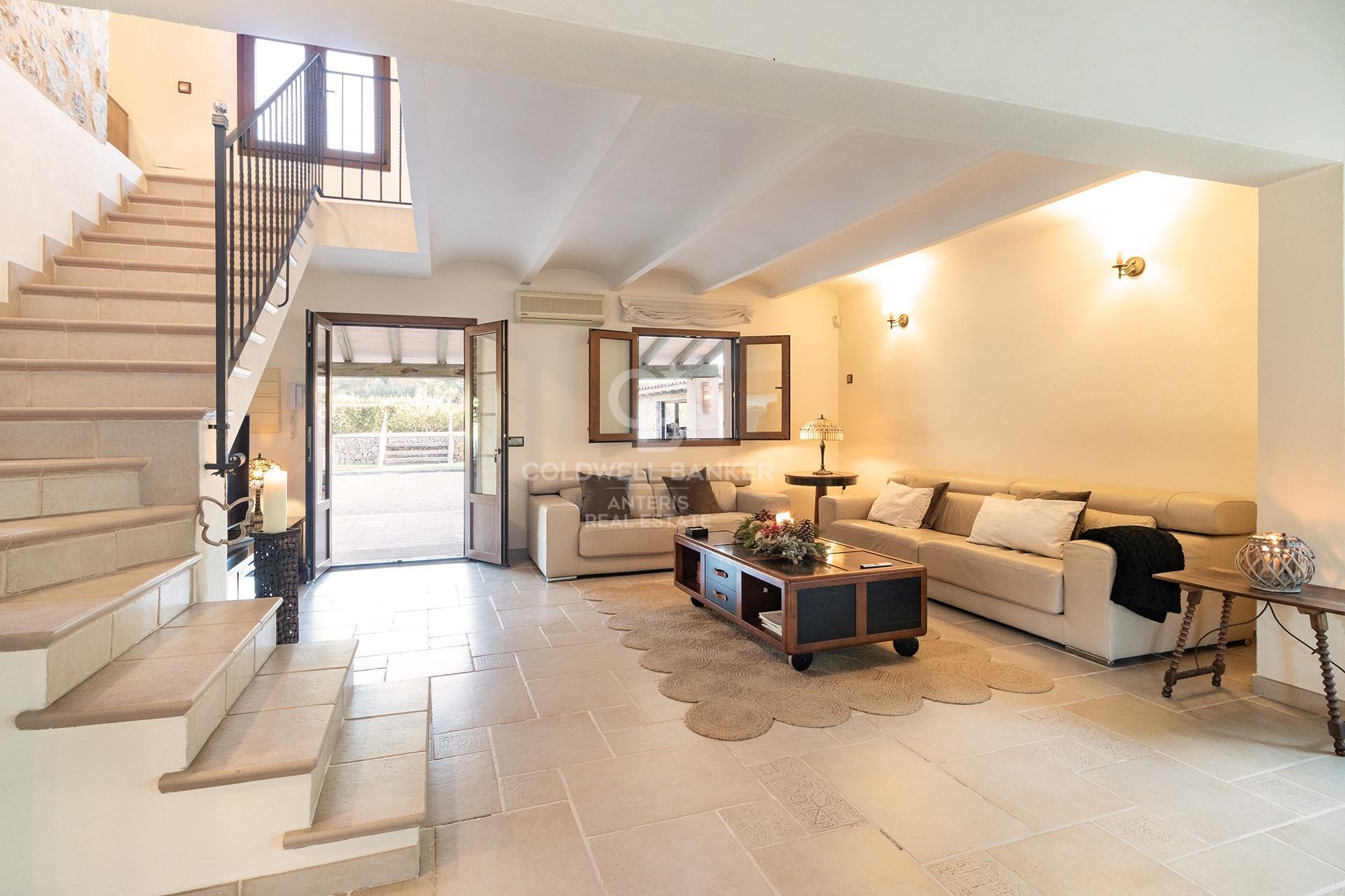 Idyllic country house with pool and guest house in Calvià, Mallorca