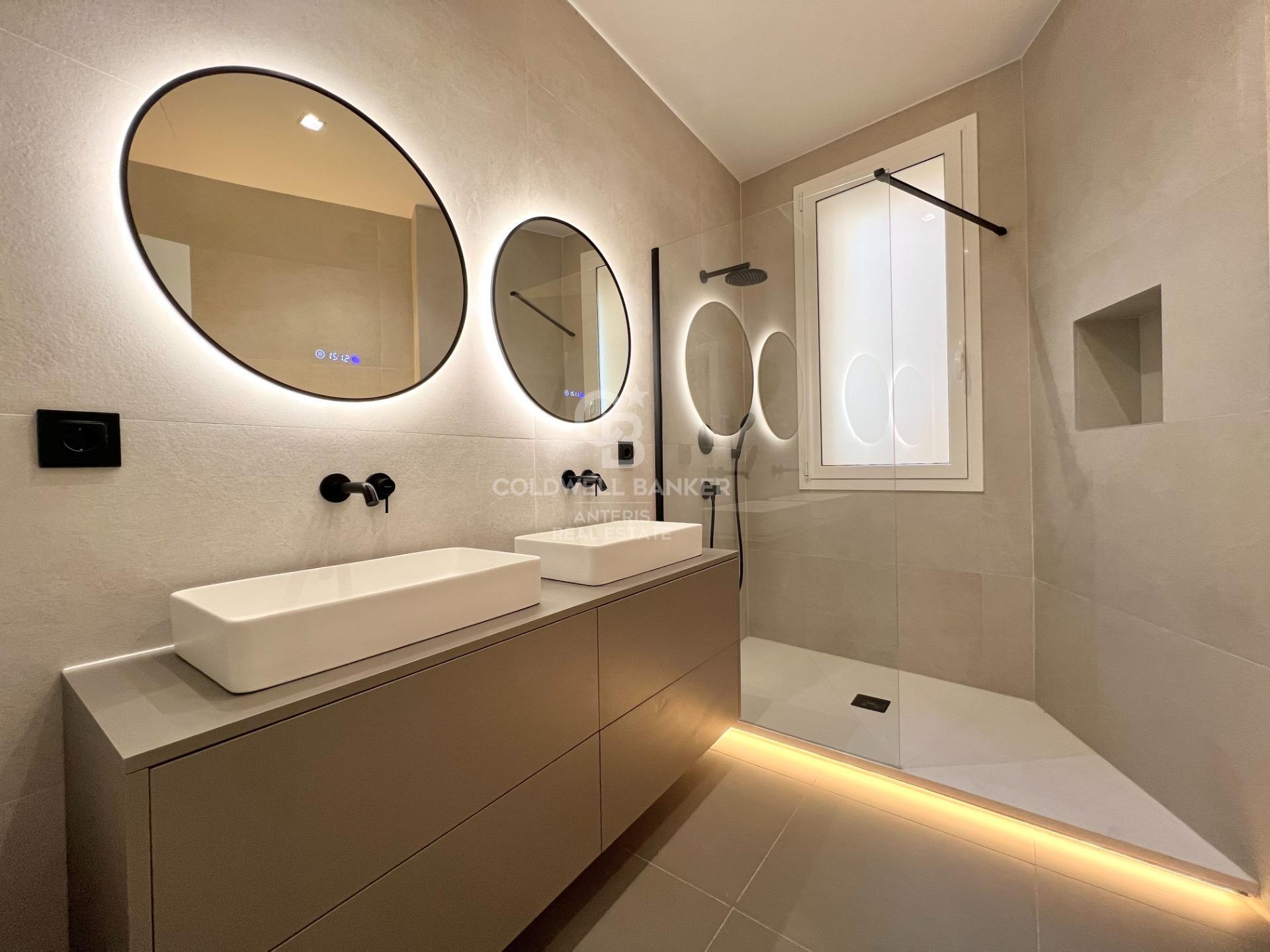 Zachwycające mieszkanie w sercu dzielnicy Eixample