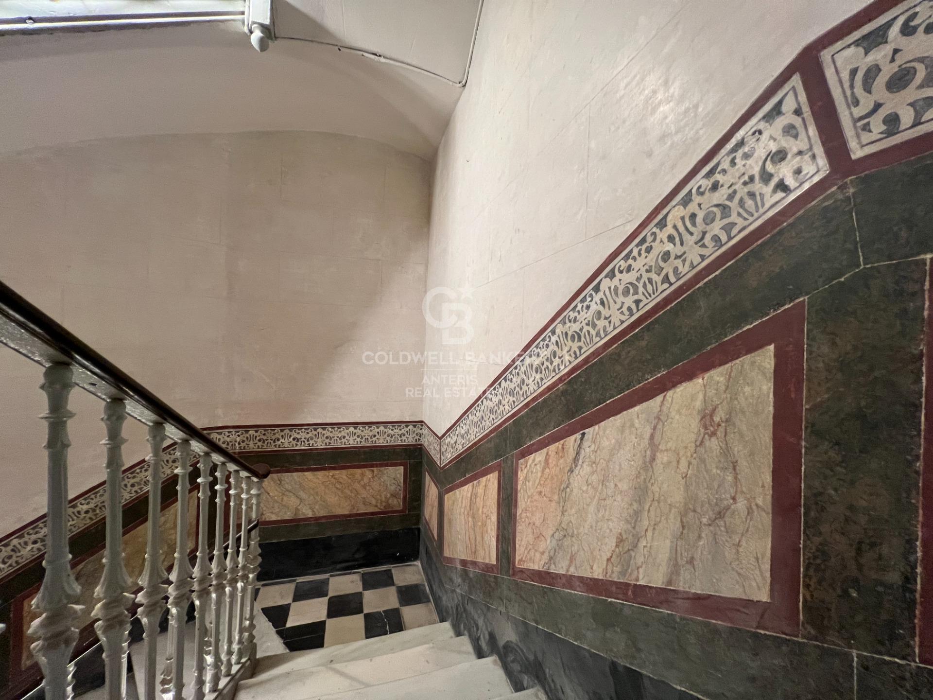 Zachwycające mieszkanie w sercu dzielnicy Eixample