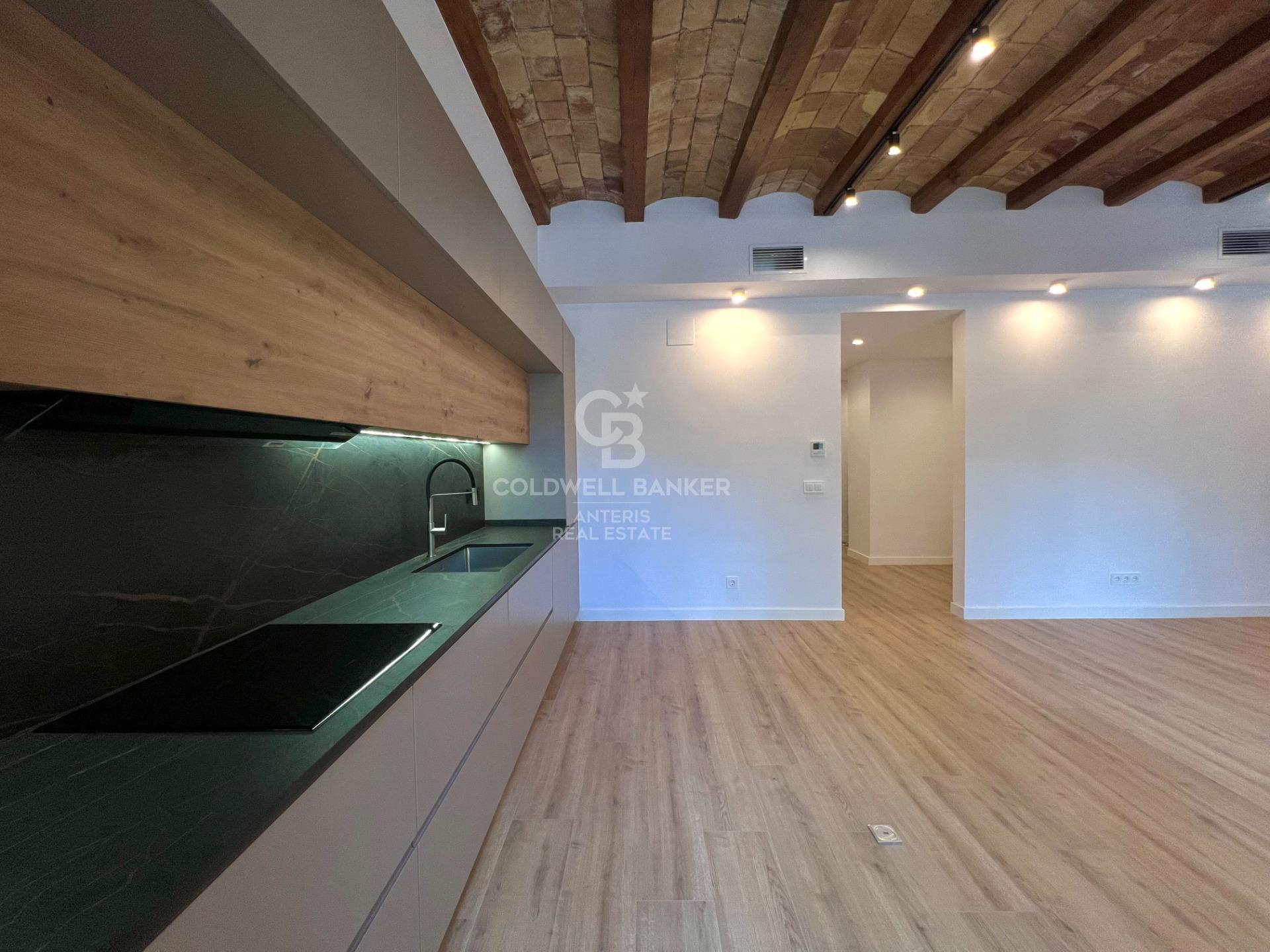 Zachwycające mieszkanie w sercu dzielnicy Eixample