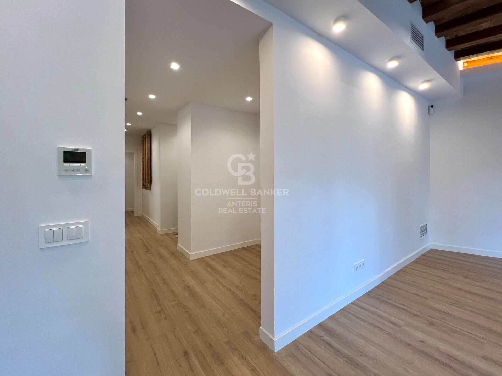 Zachwycające mieszkanie w sercu dzielnicy Eixample