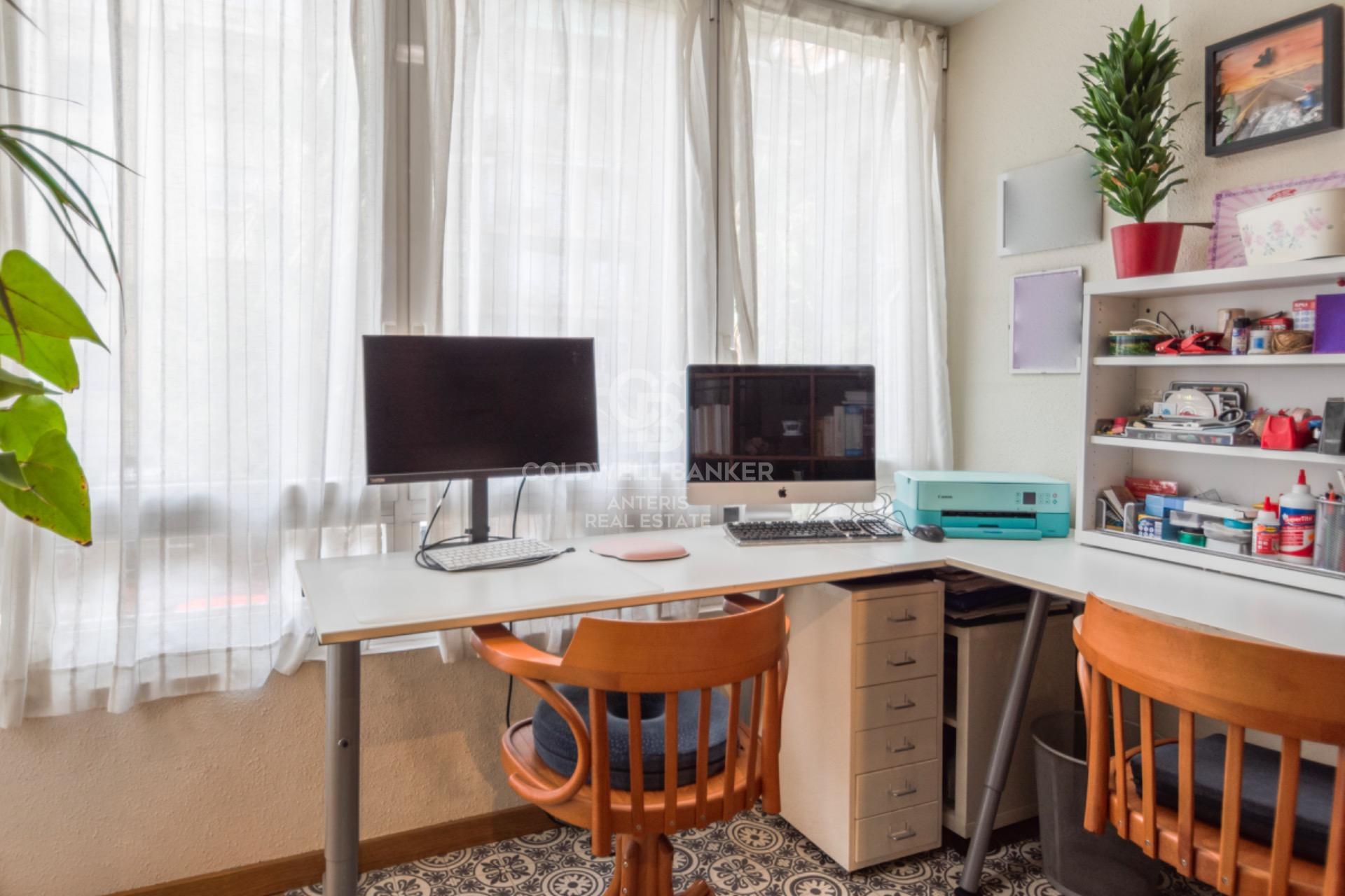 Great and bright flat in Gracia, Barcelona