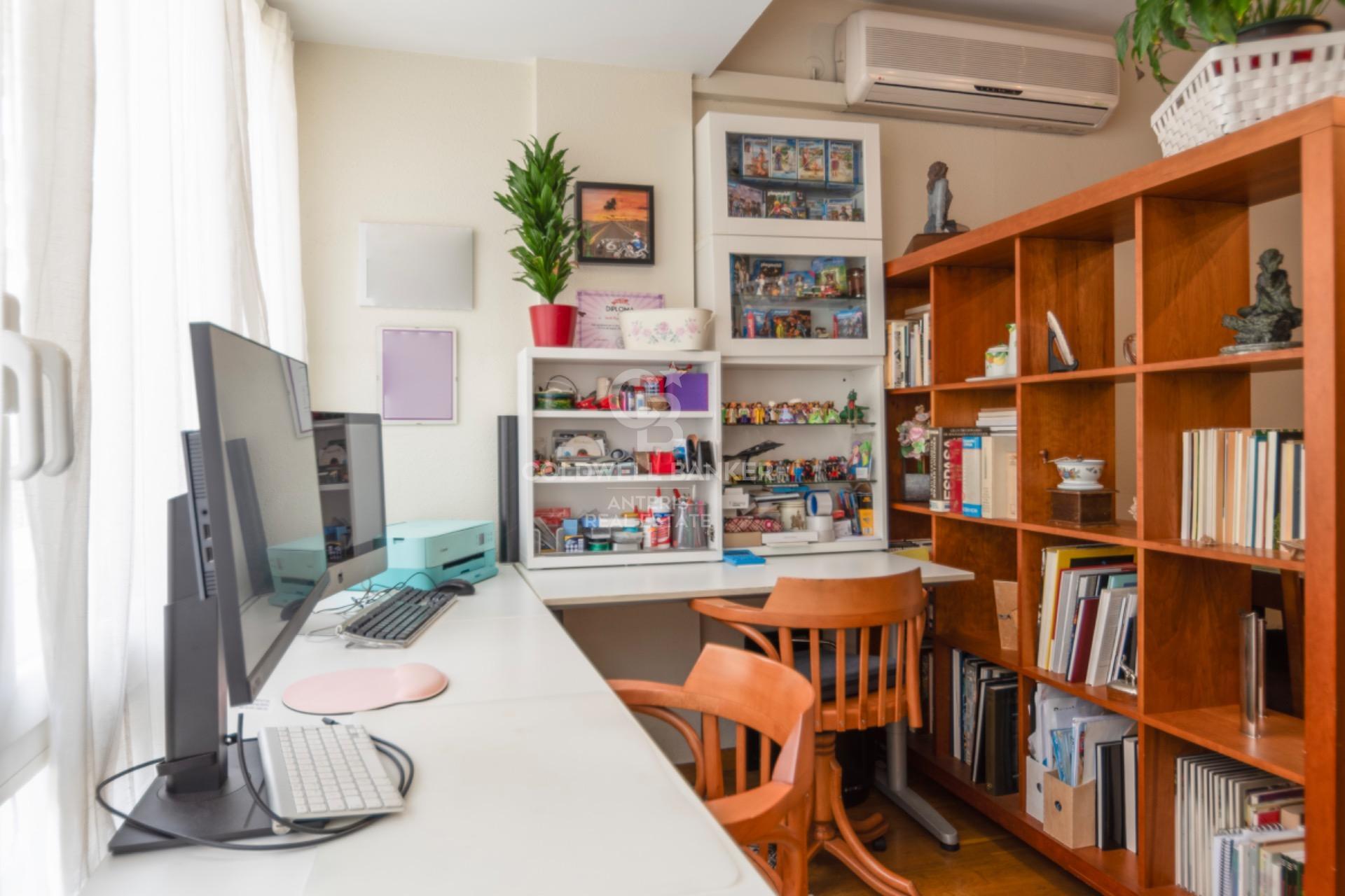 Great and bright flat in Gracia, Barcelona