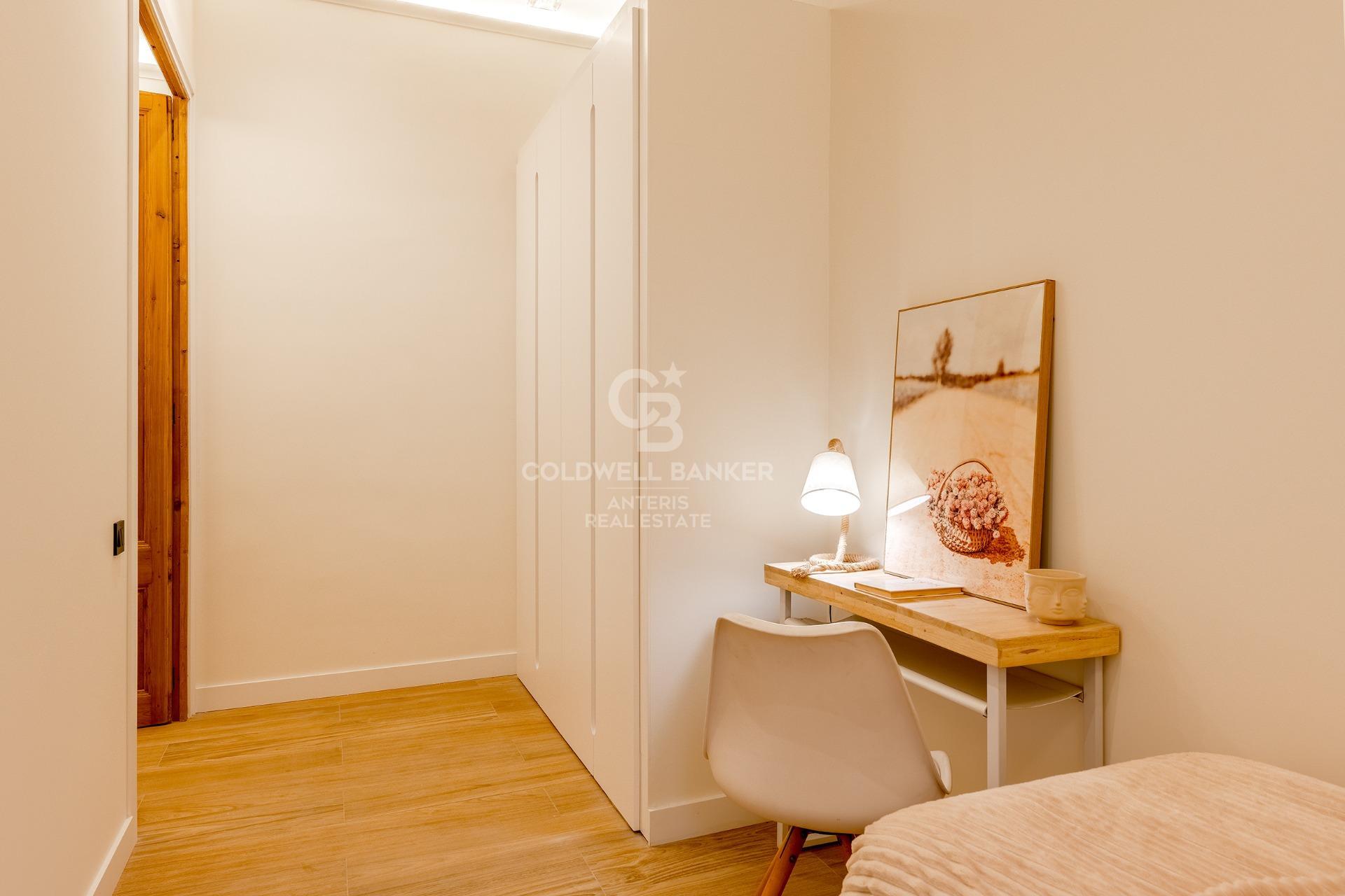 Jasny i nowoczesny apartament w La Dreta de l’Eixample