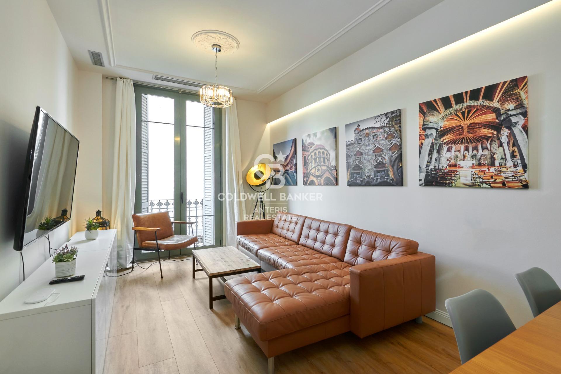 Mieszkanie z licencją turystyczną w modernistycznej kamienicy