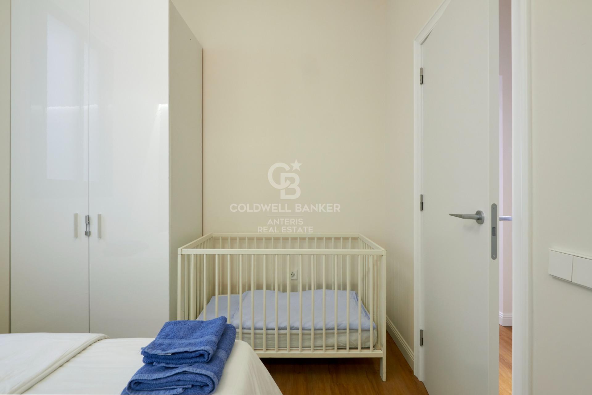 Mieszkanie z licencją turystyczną w modernistycznej kamienicy