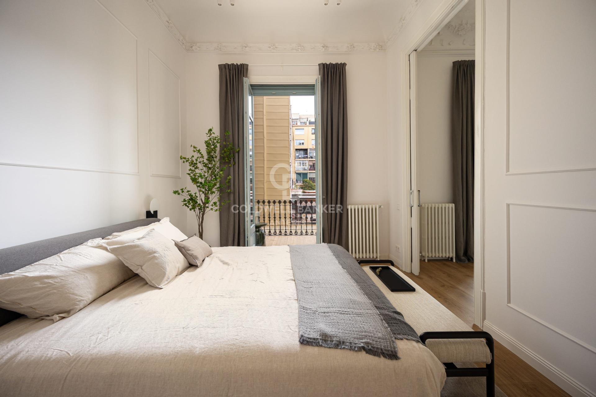 Stylowy apartament w pobliżu Placu Katalońskiego