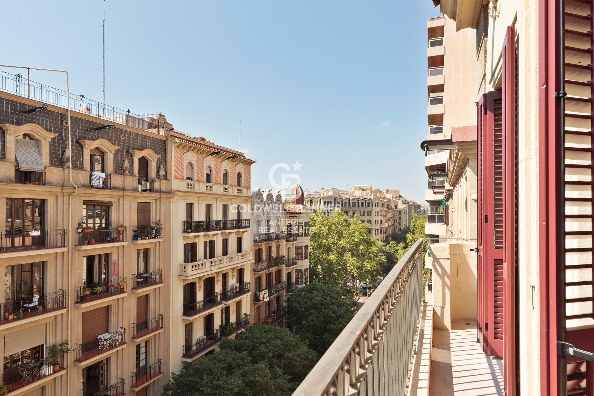 Apartament z 4 sypialniami z widokiem na Sagrada Familia
