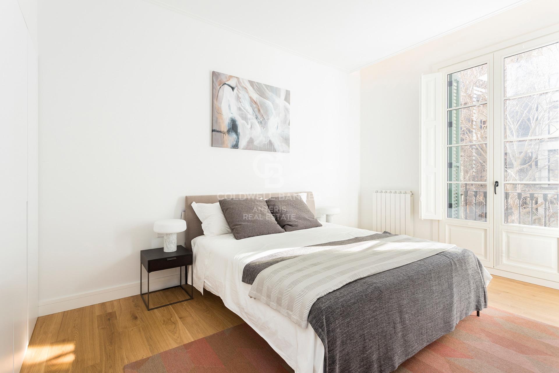 Luksusowe apartamenty w odnowionej kamienicy w centrum Barcelony