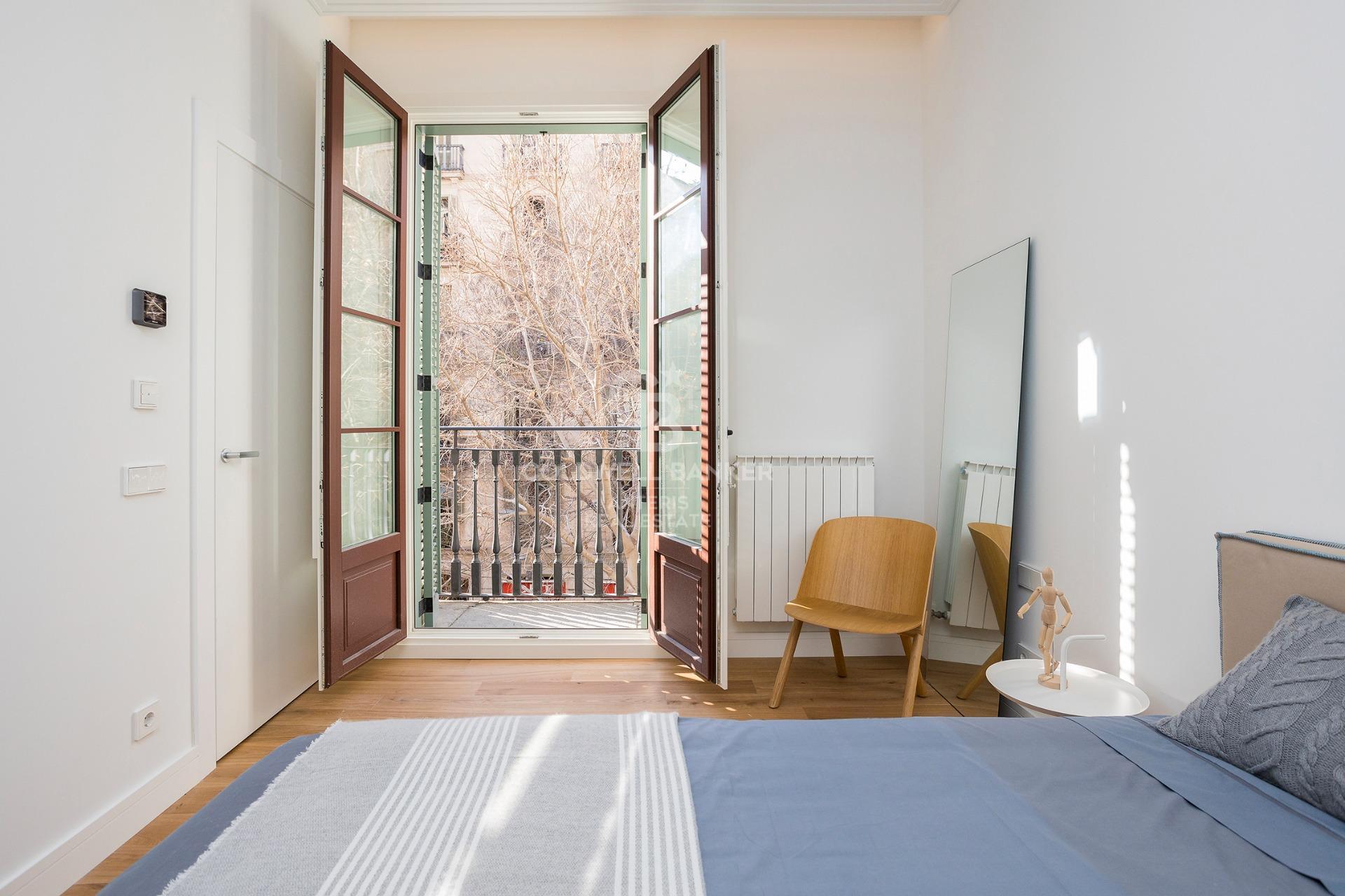 Luksusowe apartamenty w odnowionej kamienicy w centrum Barcelony