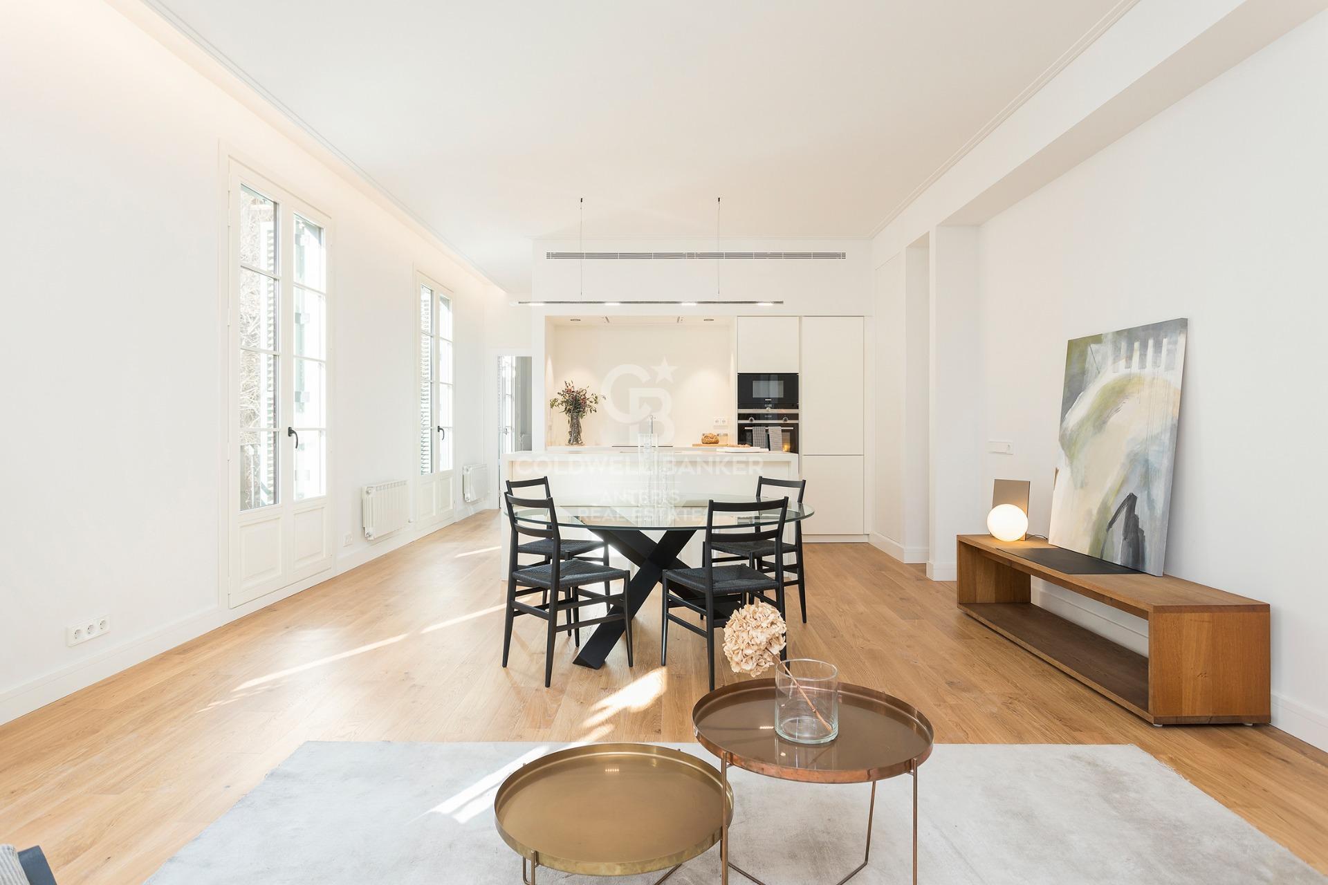 Luksusowe apartamenty w odnowionej kamienicy w centrum Barcelony