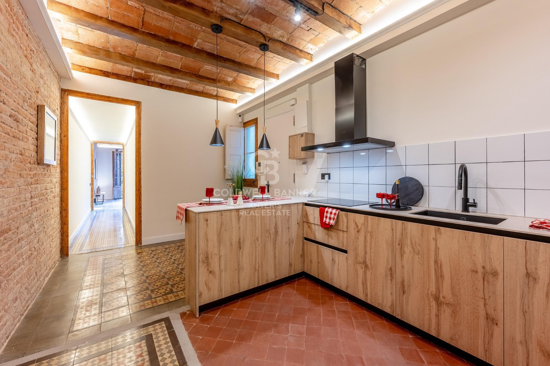 Wspaniałe mieszkanie w sercu Eixample