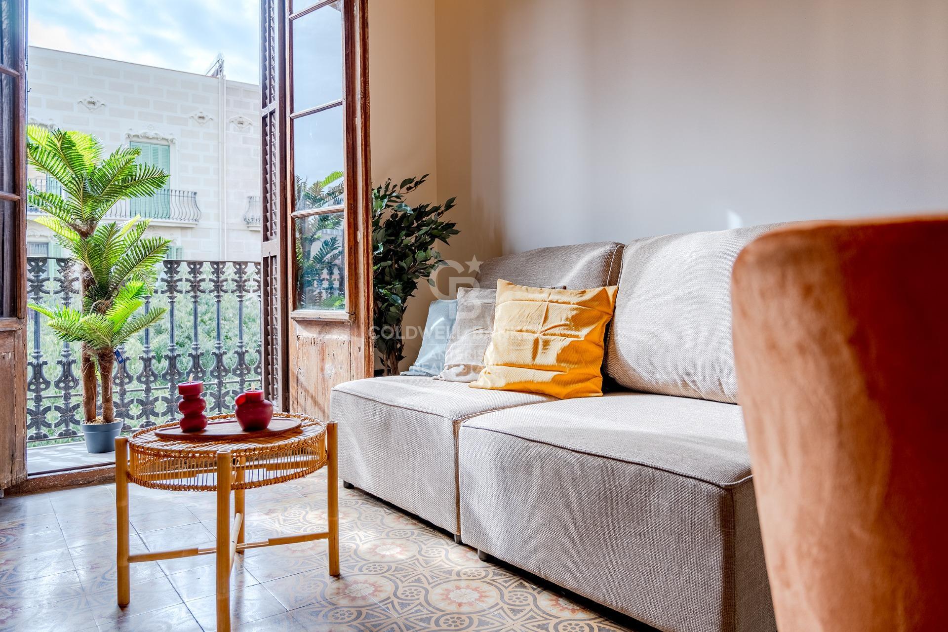 Wspaniałe mieszkanie w sercu Eixample