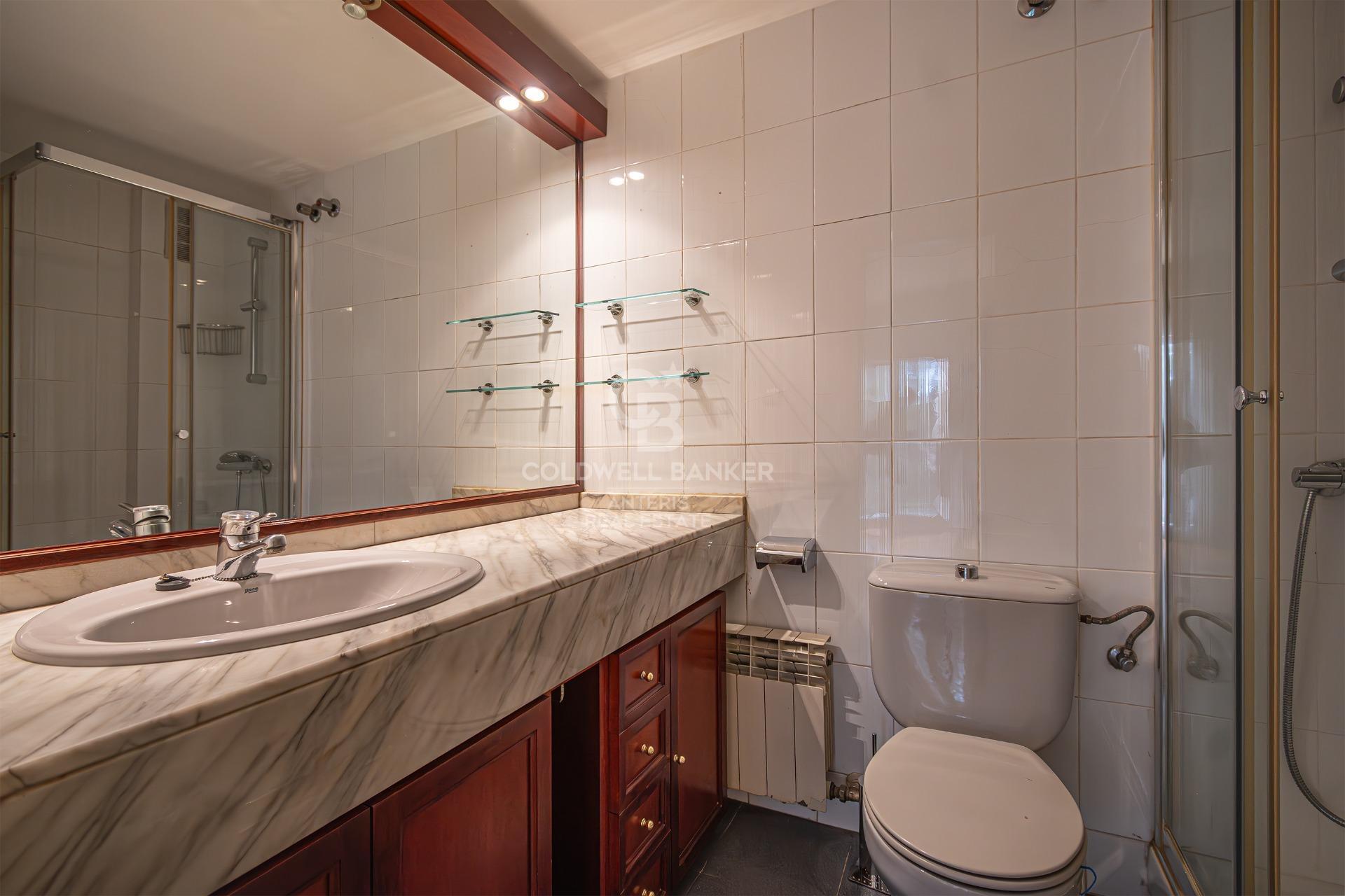 Apartament z widokiem na park w El Putxet