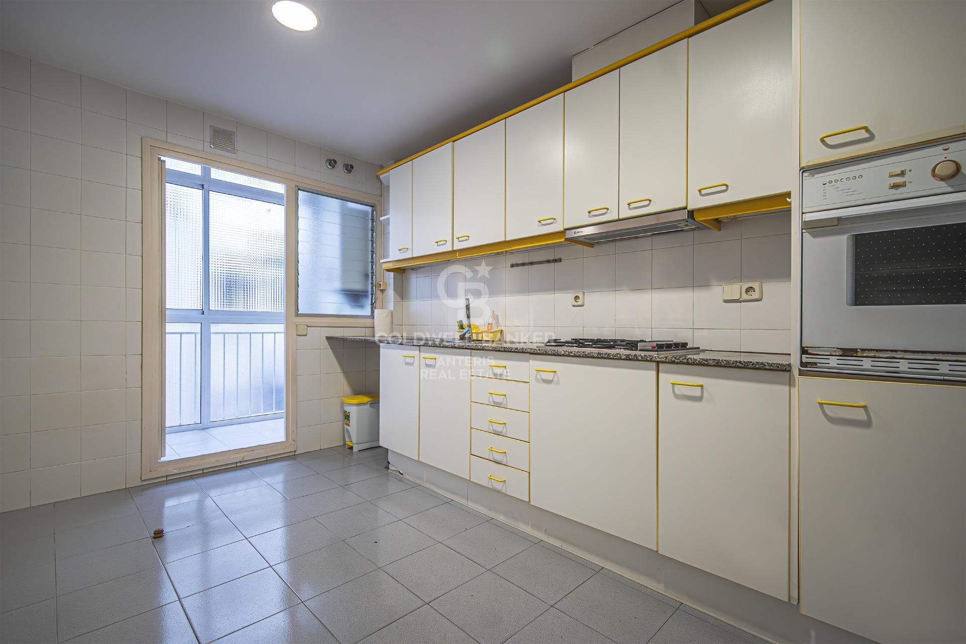 Apartament z widokiem na park w El Putxet