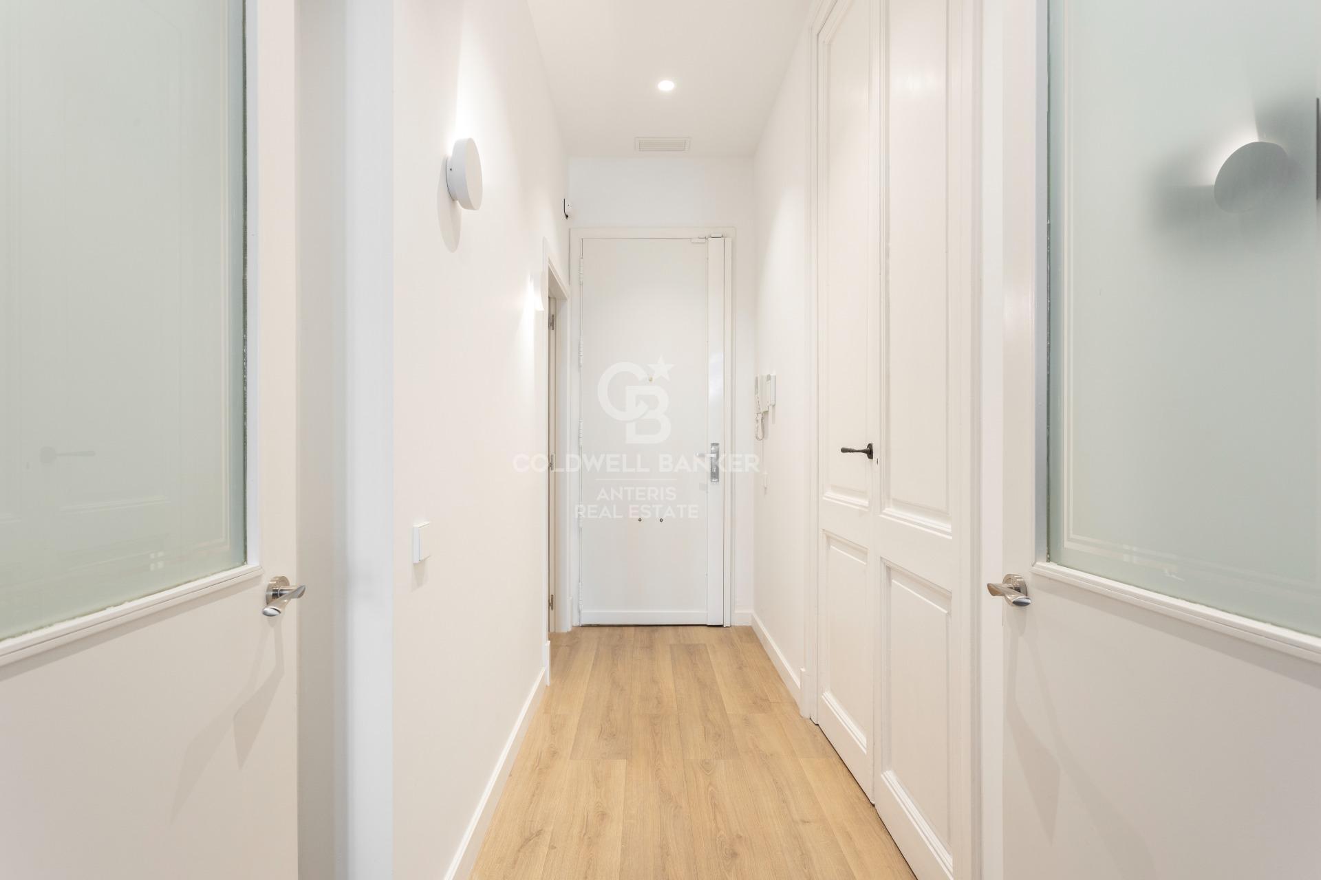 Renovated flat with luxury finishes