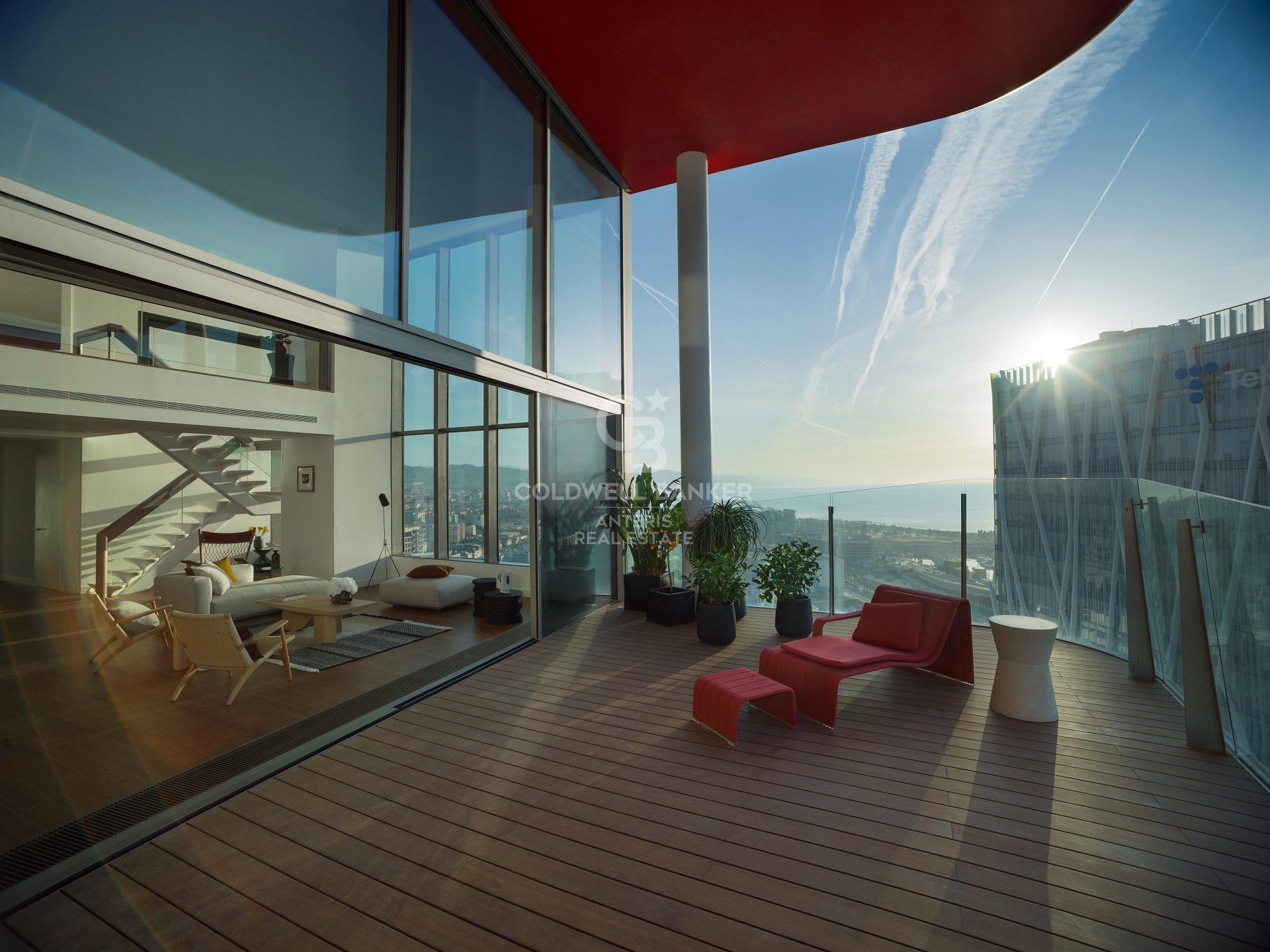 Vive la exclusividad y el lujo en un edificio frente al mar